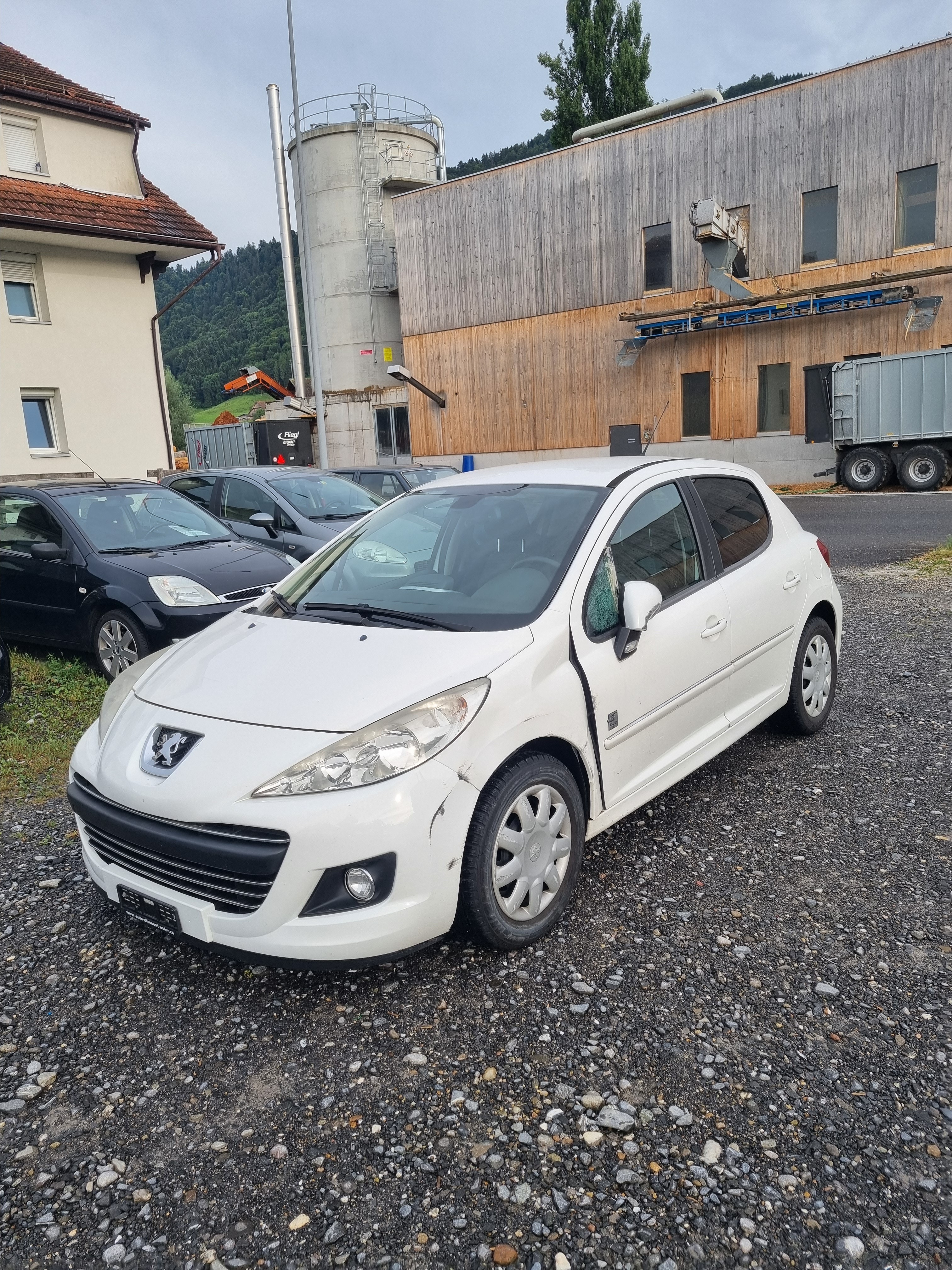 PEUGEOT 207 1.6 16V Sport Automatic