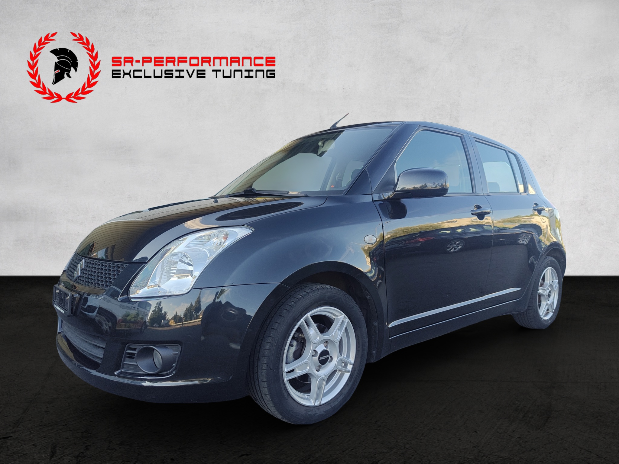 SUZUKI Swift 1.5i 16V VVT GL Top