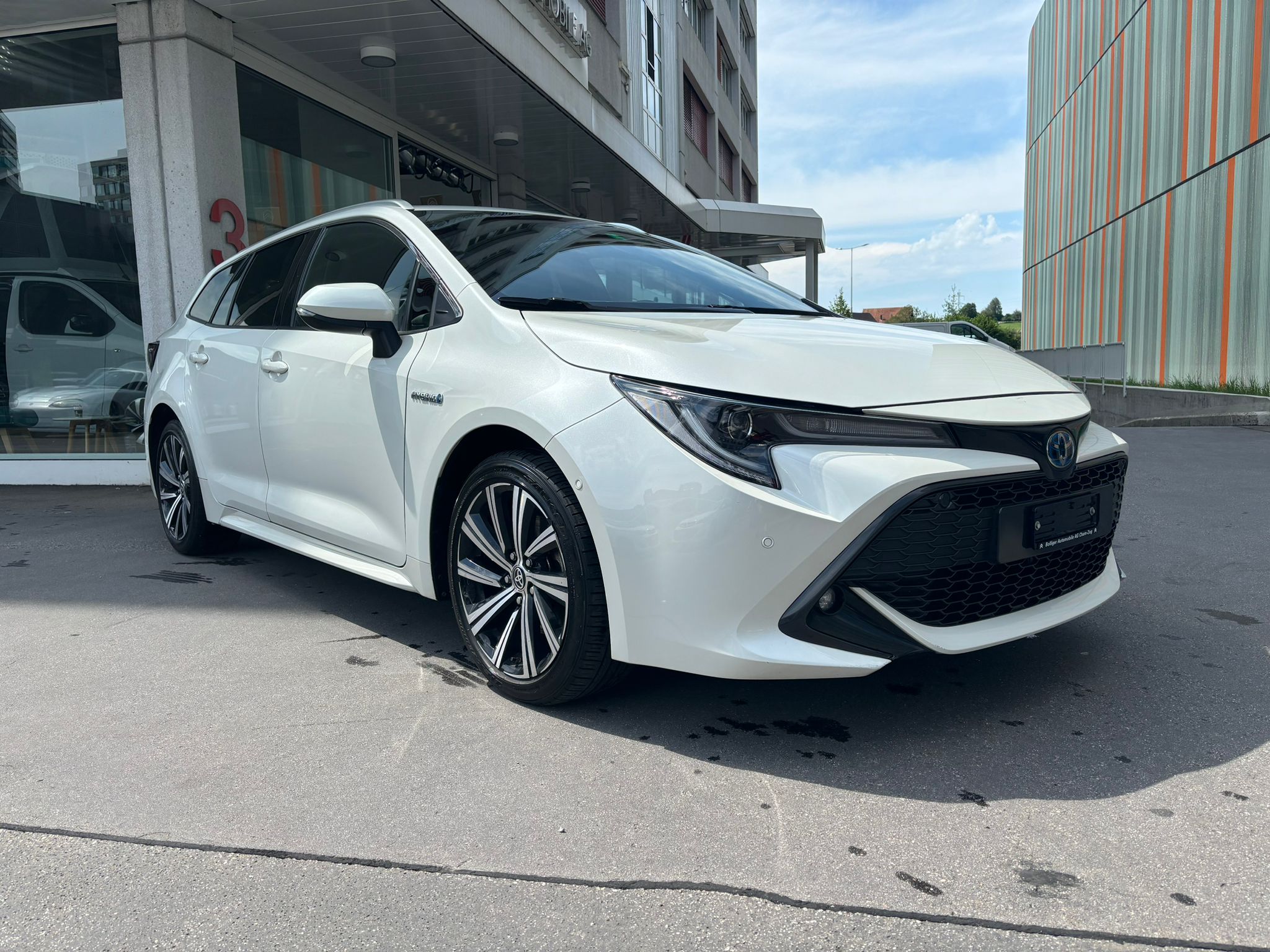 TOYOTA Corolla 2.0 HSD Trend e-CVT