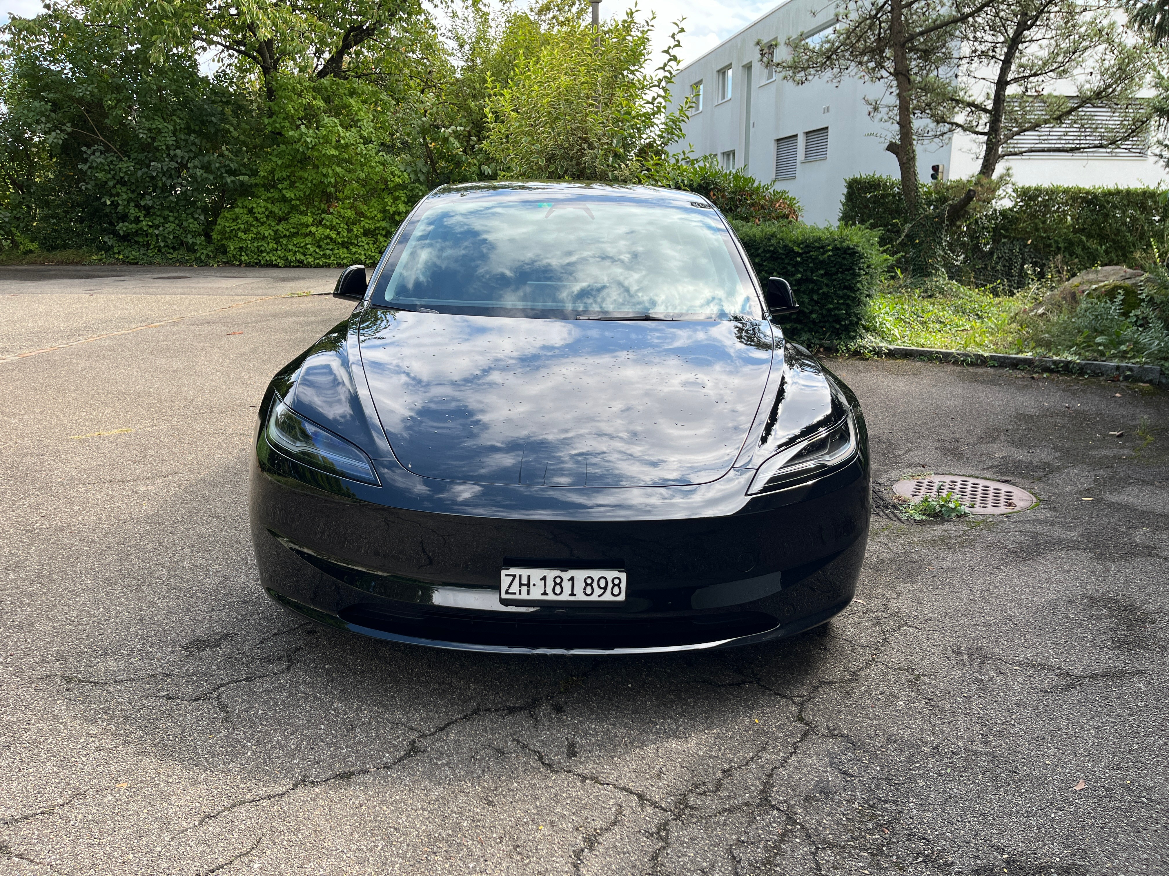 TESLA Model 3 RWD