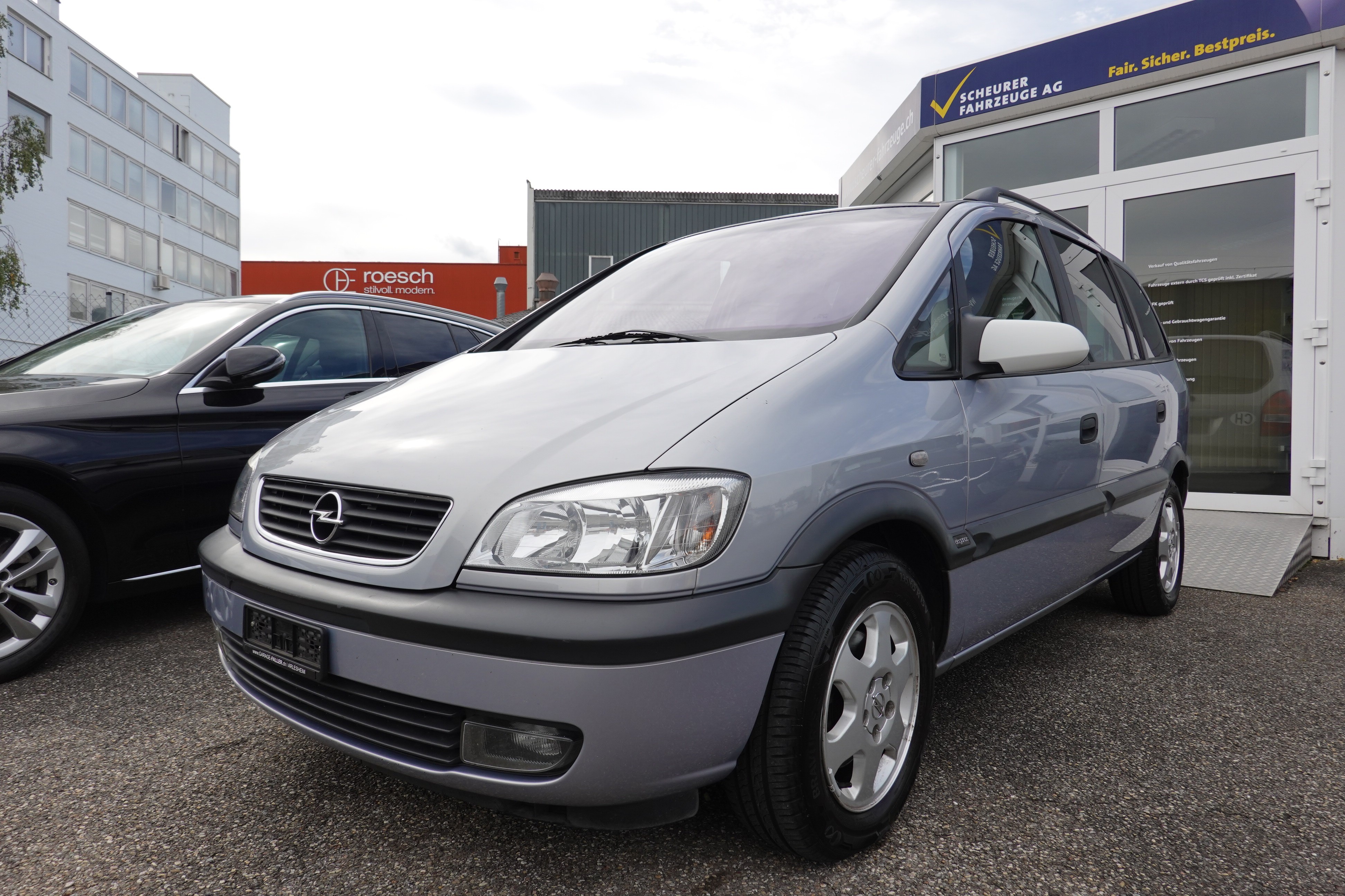 OPEL ZAFIRA 2.2i - 16V - 