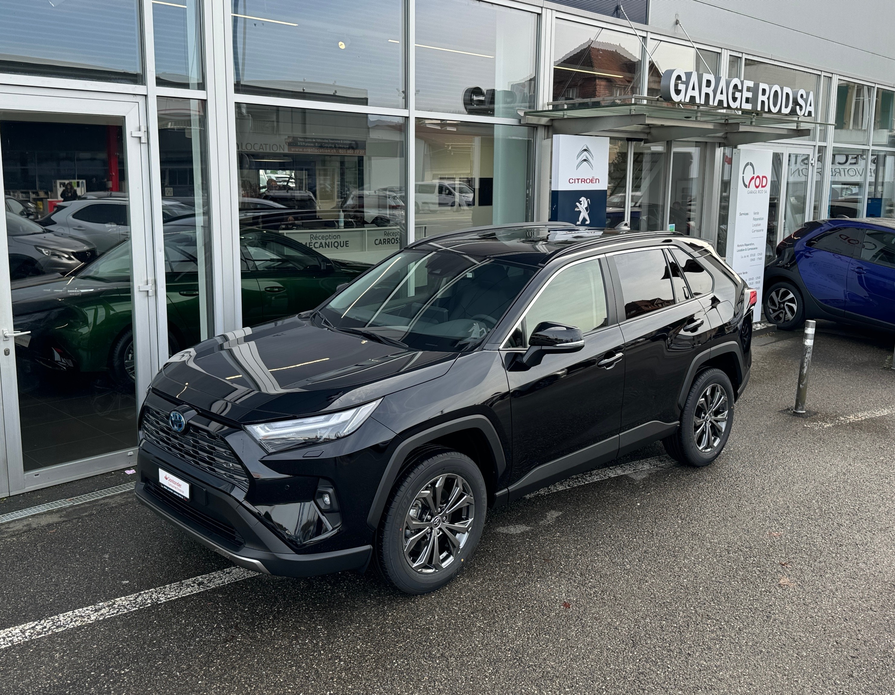 TOYOTA RAV-4 2.5 HSD Trend e-CVT 4WD