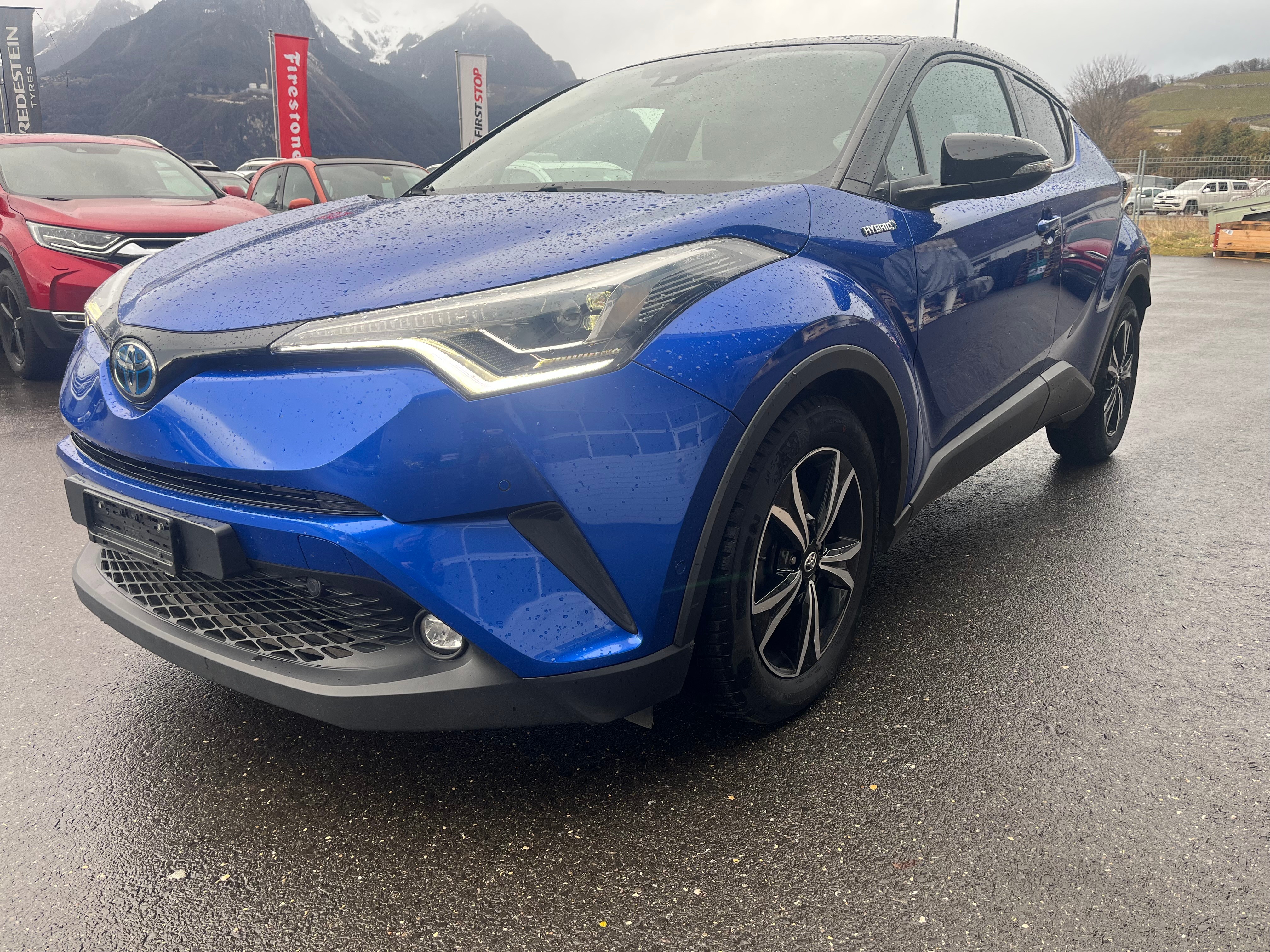 TOYOTA C-HR 1.8 HSD Premium CVT