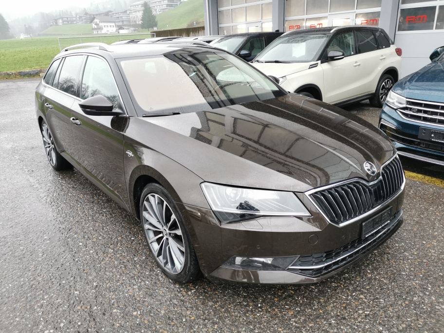 SKODA Superb Combi 2.0 TDi L&K 4x4 DSG