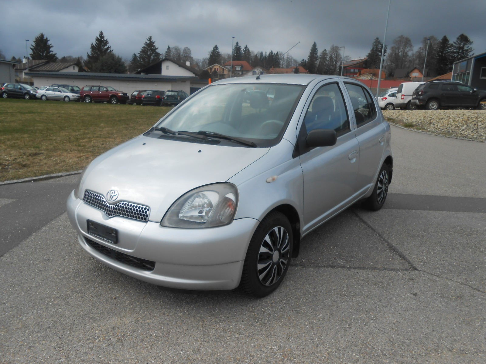 TOYOTA Yaris 1.3 Linea Luna