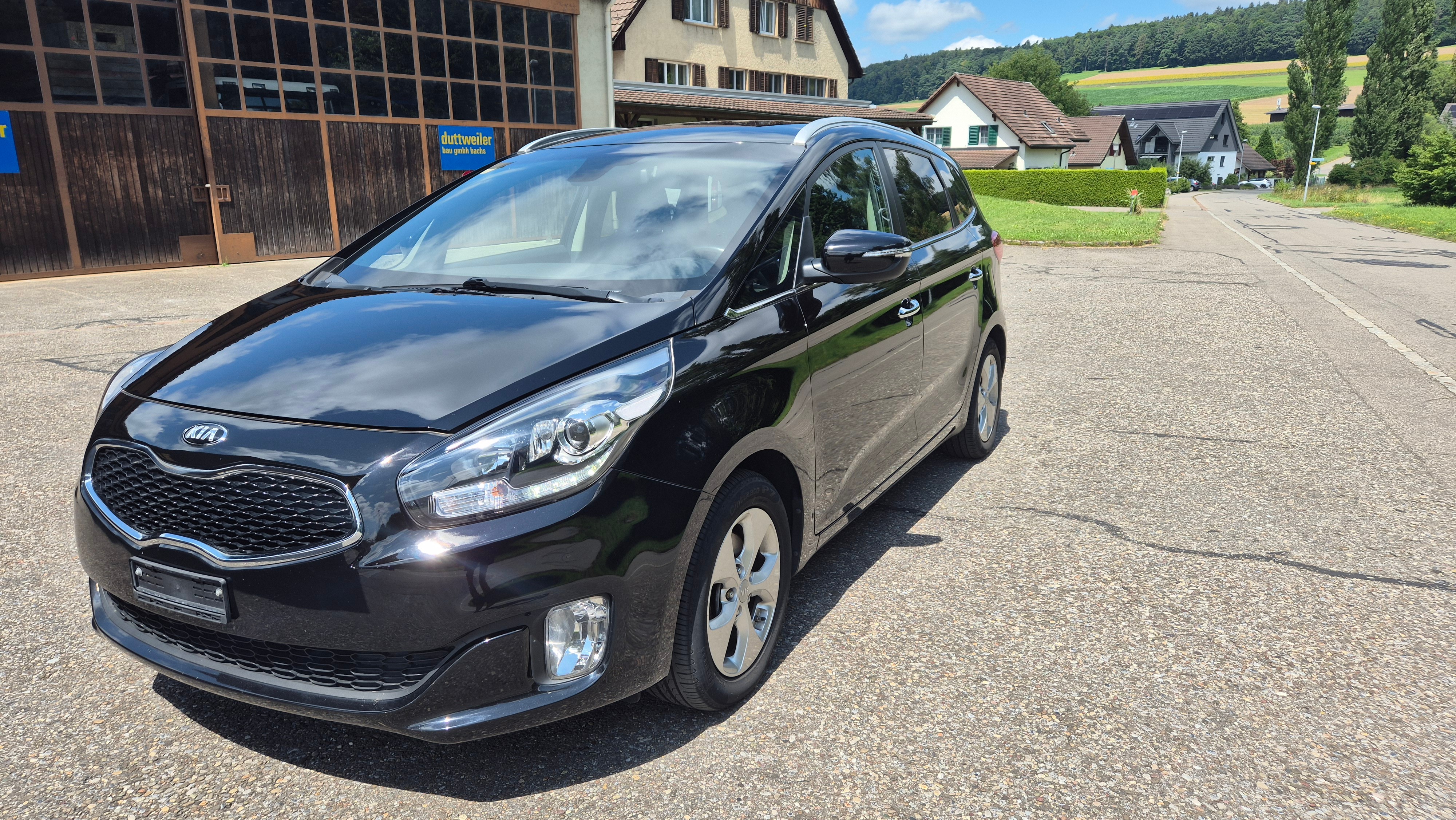 KIA Carens 1.7 CRDi Trend