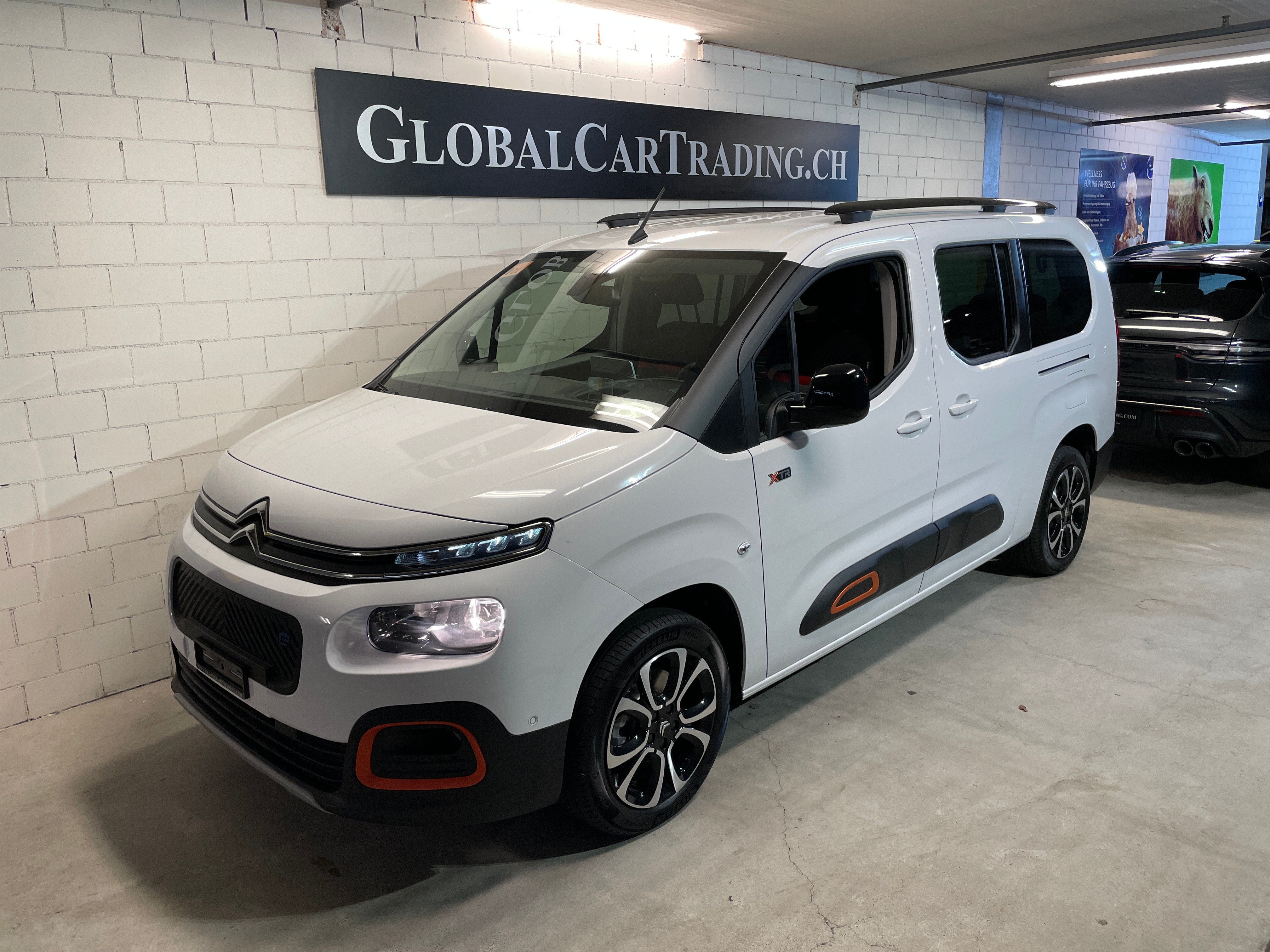 CITROEN e-Berlingo 7Plätze Shine