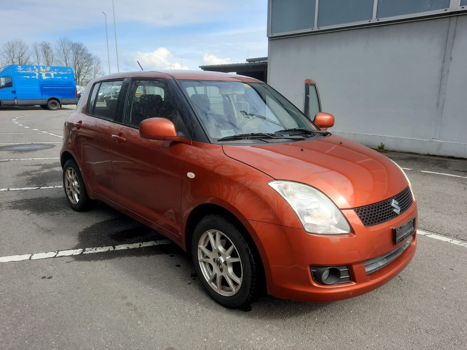 SUZUKI Swift 1.3i 16V GL 4x4