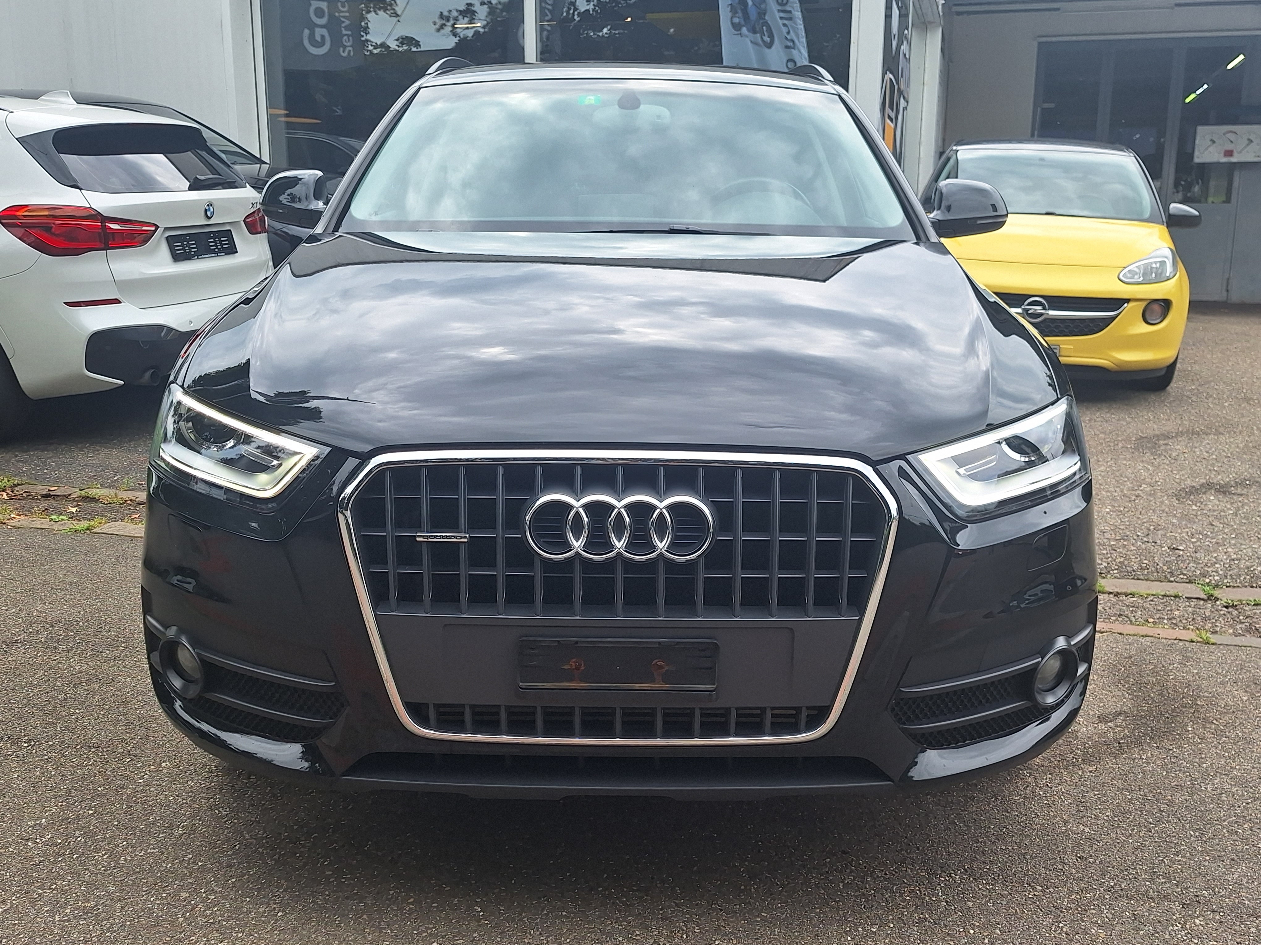 AUDI Q3 2.0 TDI quattro S-tronic