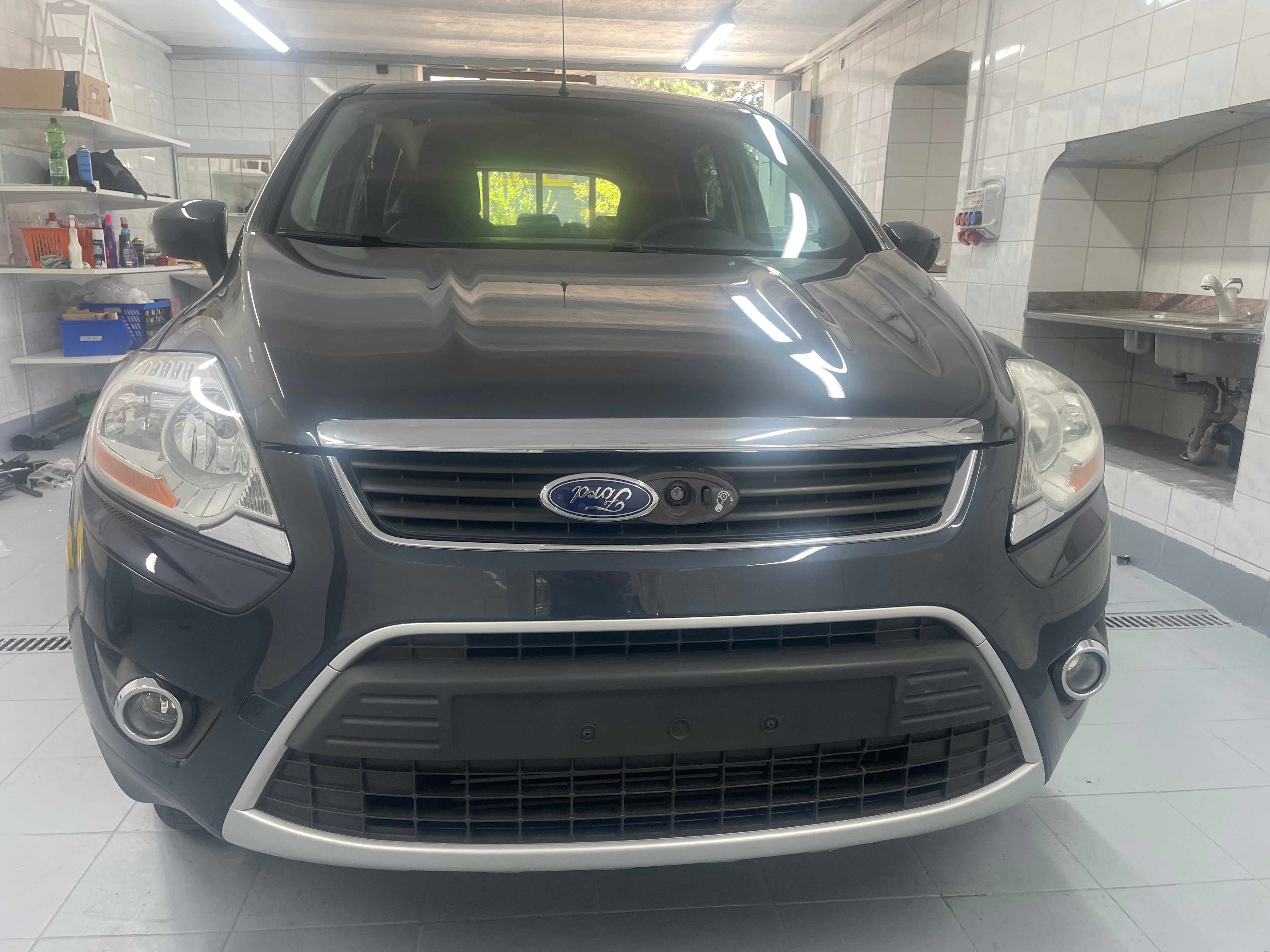 FORD Kuga 2.0 TDCi Carving 4WD