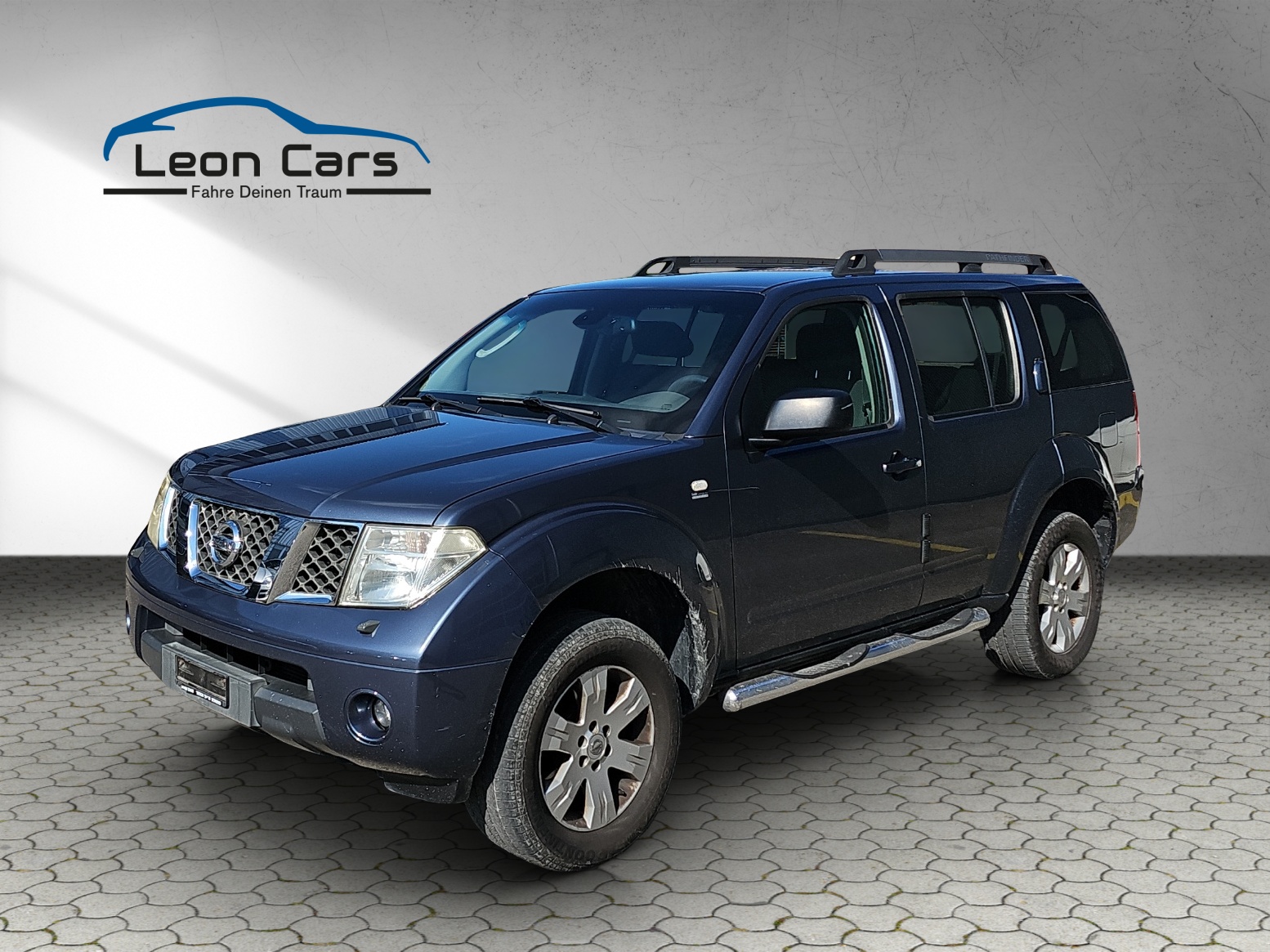 NISSAN Pathfinder 2.5 dCi SE Automat 4x4 7-Sitzer