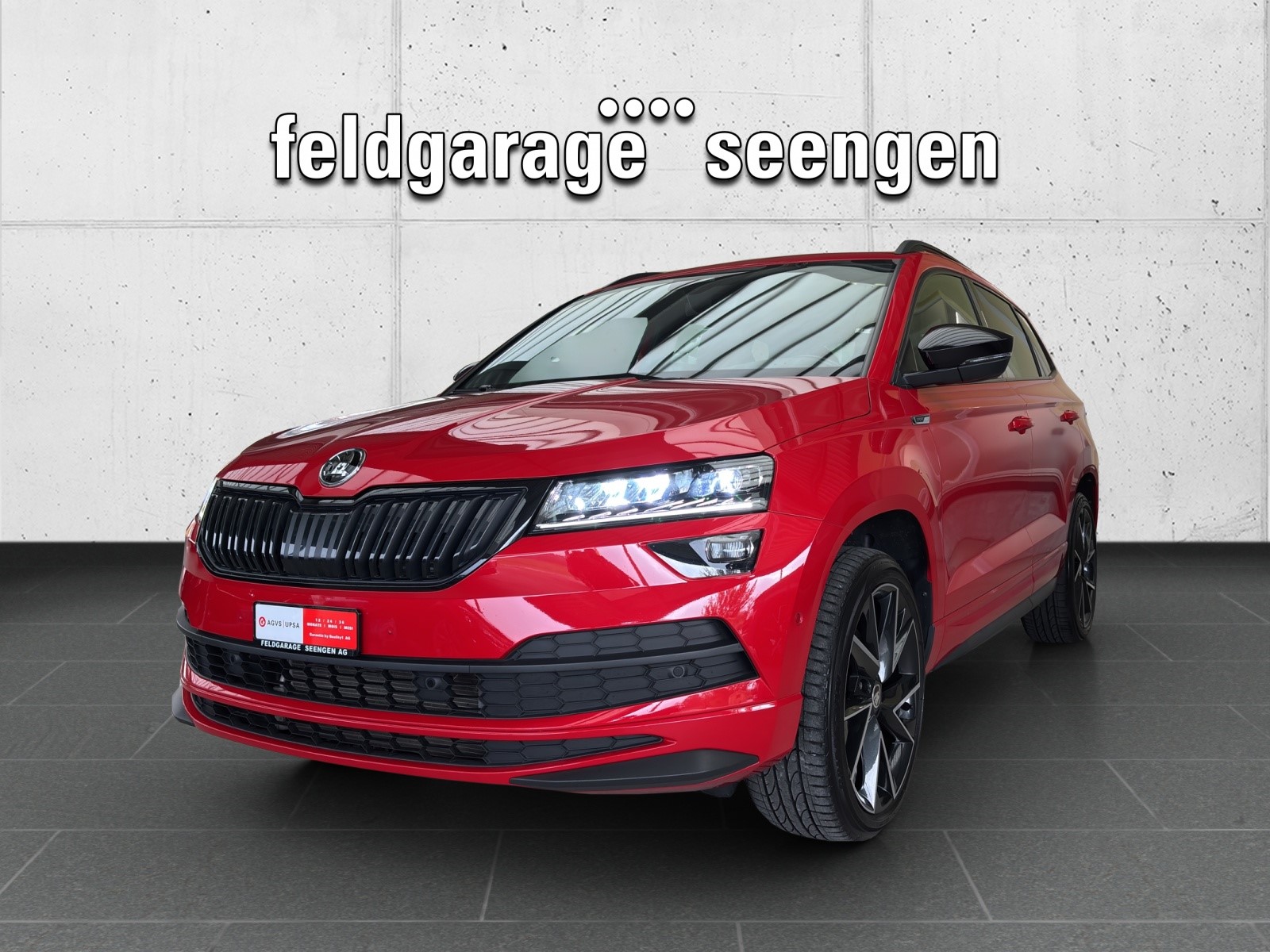 SKODA Karoq 2.0 TSI SportLine 4x4 DSG mit AHK, Standheizung & Panoramaglasdach