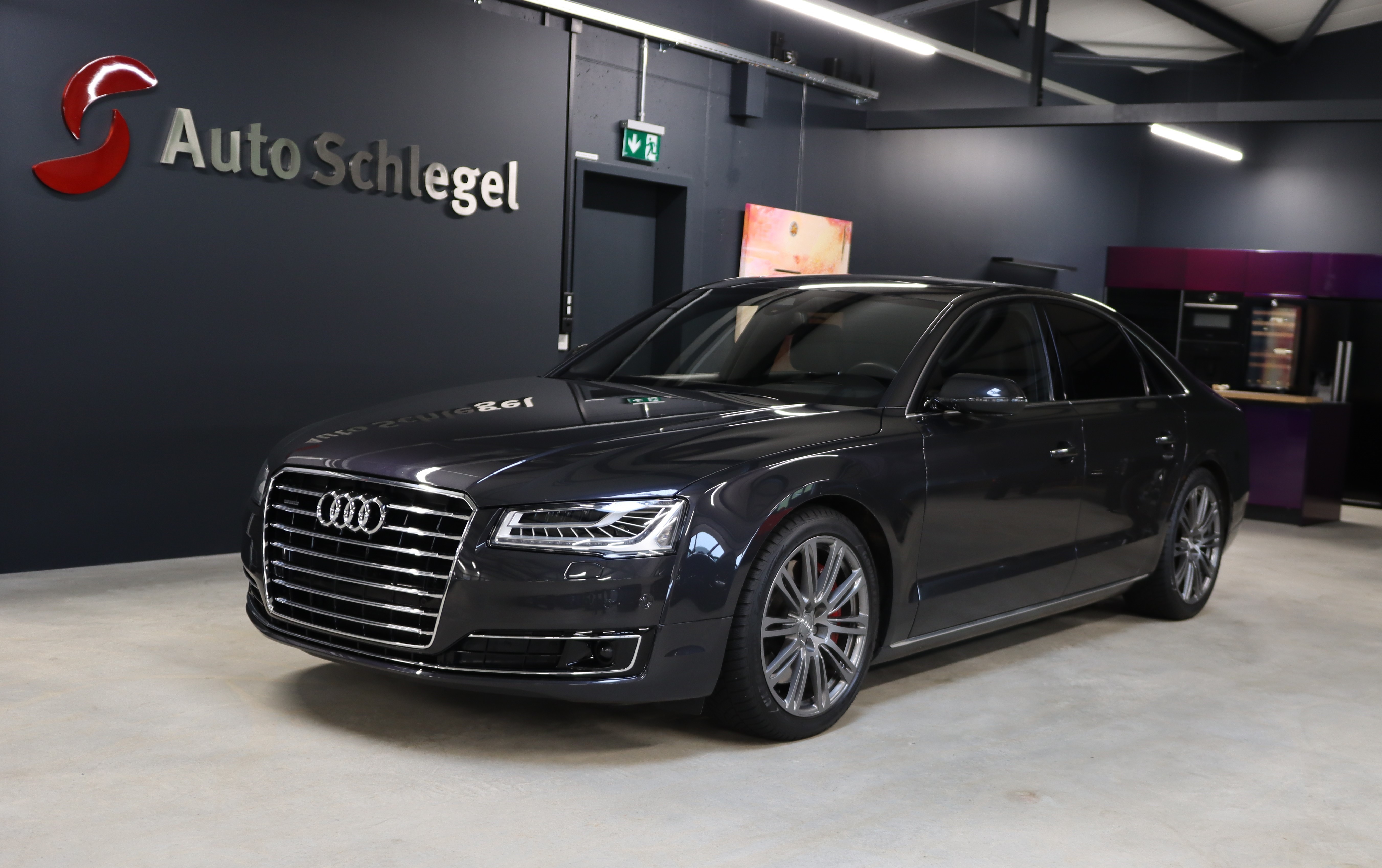 AUDI A8 4.0 TFSI V8 quattro tiptronic