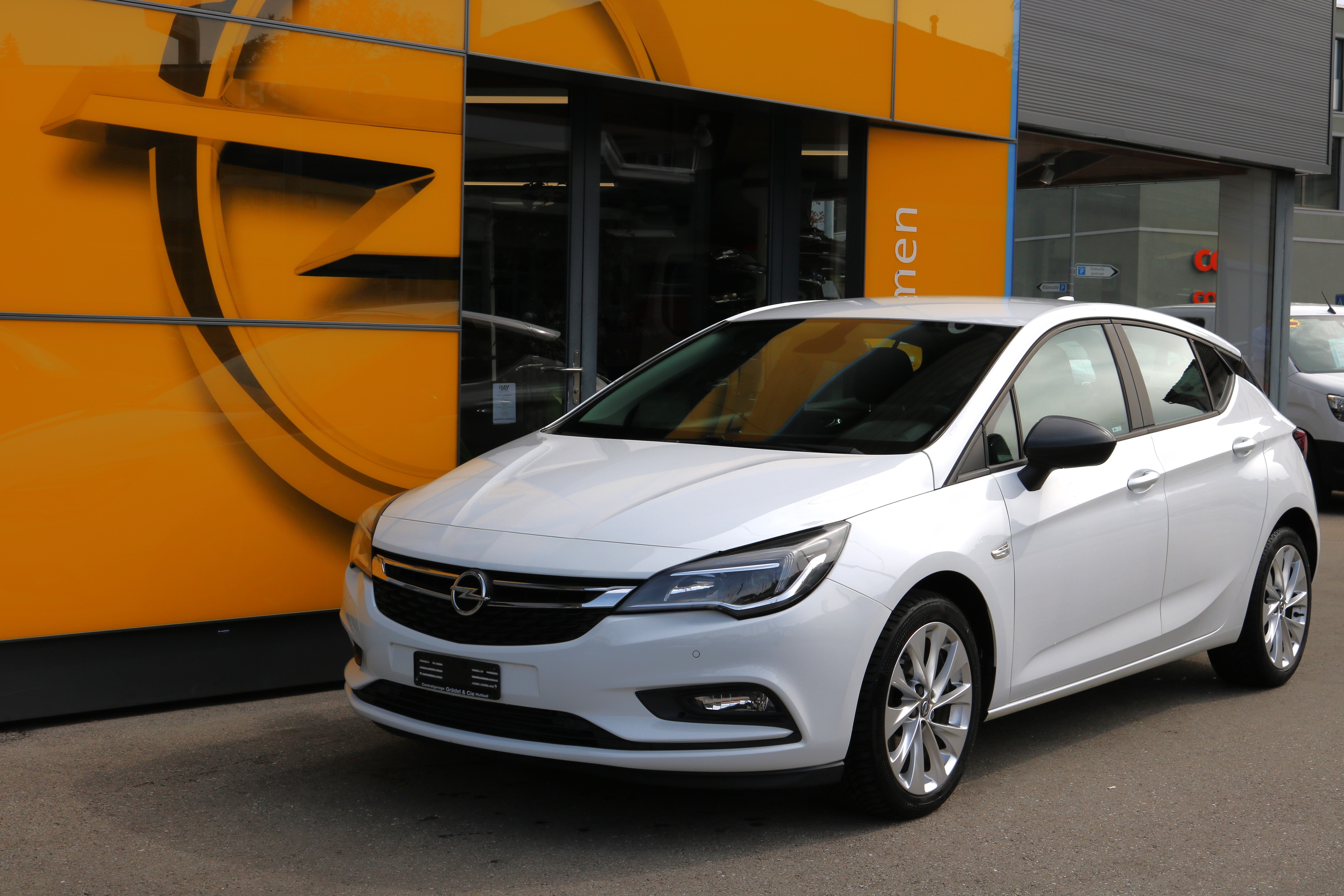 OPEL Astra 1.4i Turbo Enjoy