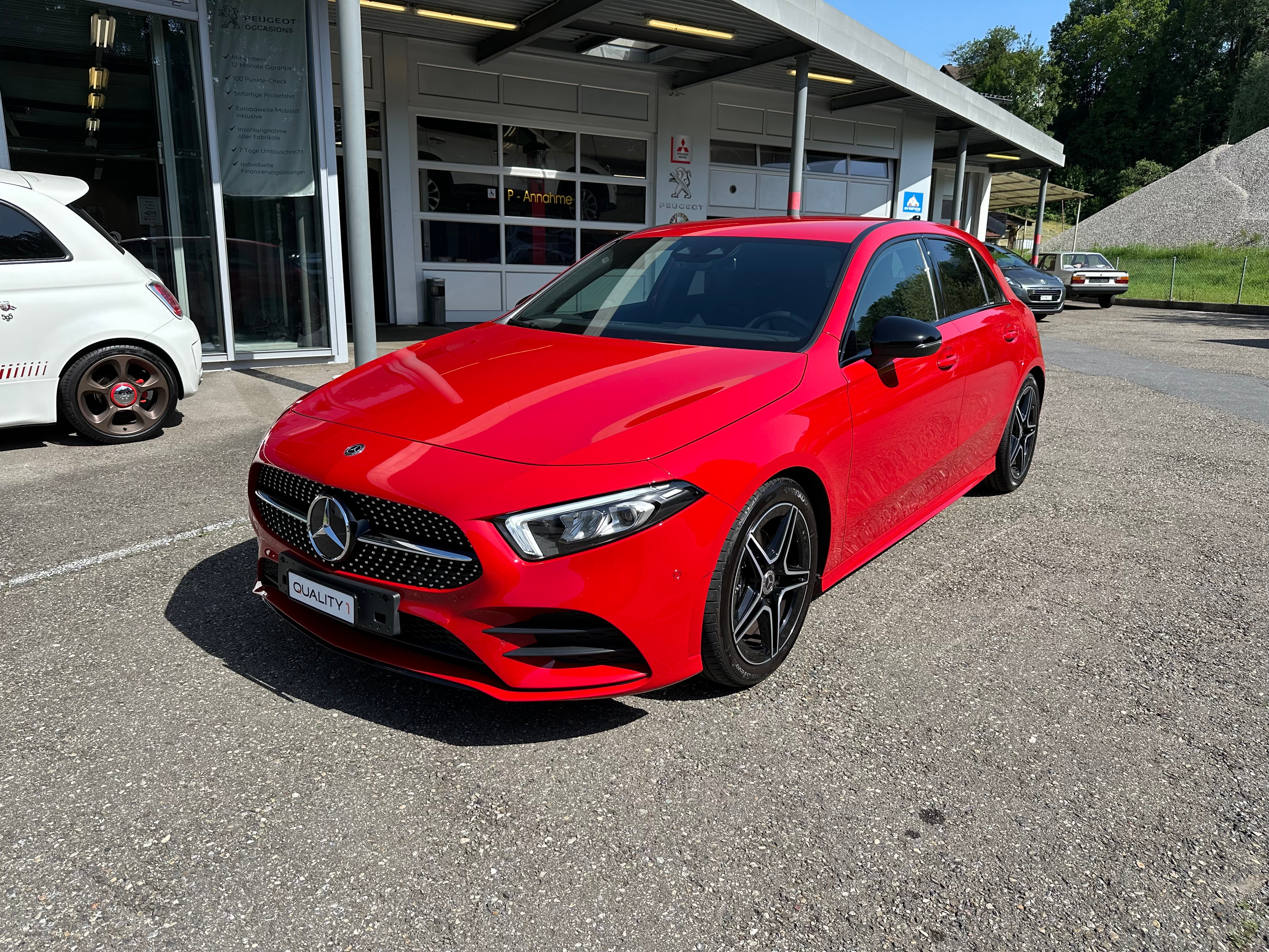 MERCEDES-BENZ A 200 AMG Line