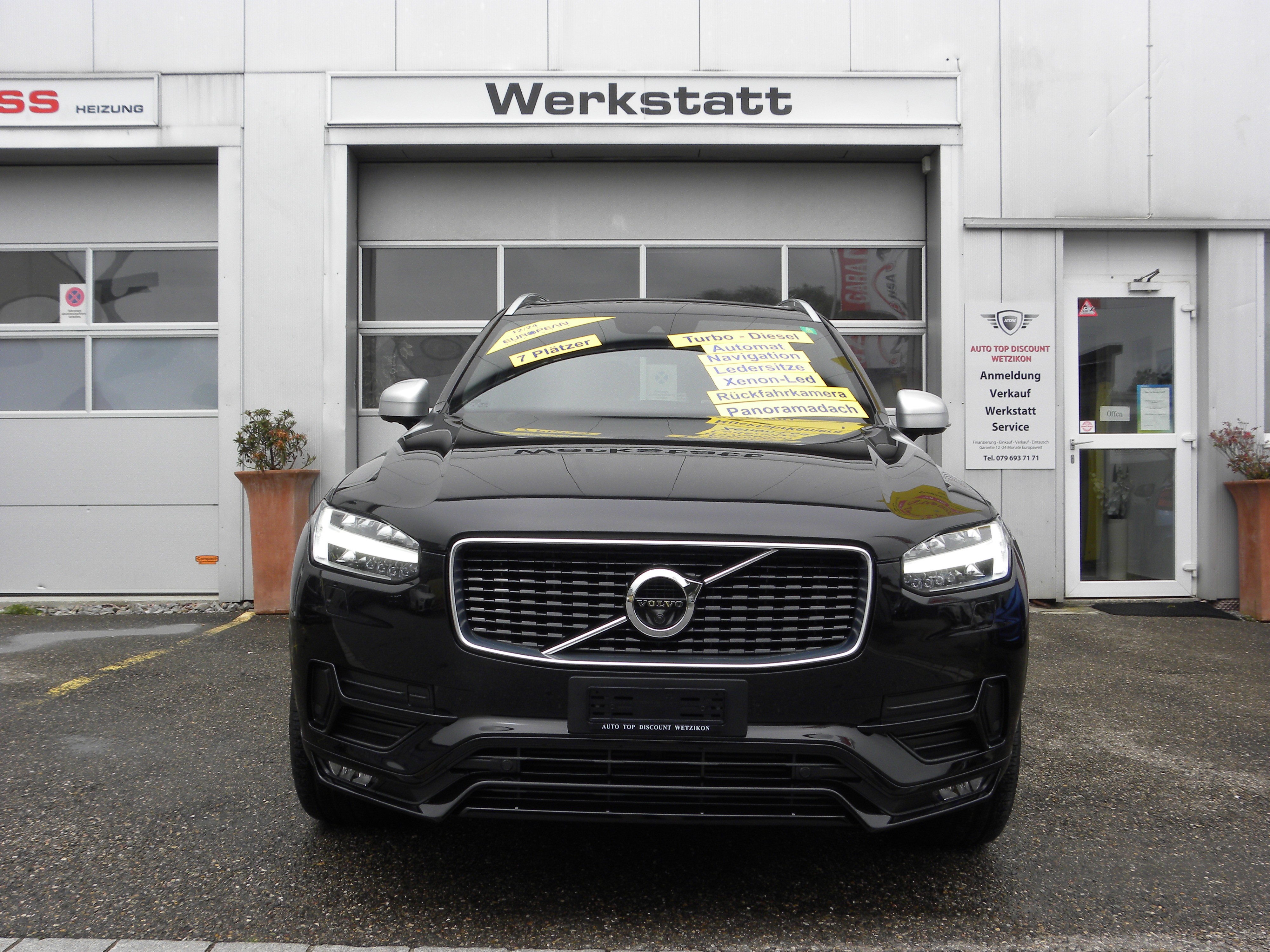 VOLVO XC90 D5 AWD R-Design Geartronic 7-Plätzer