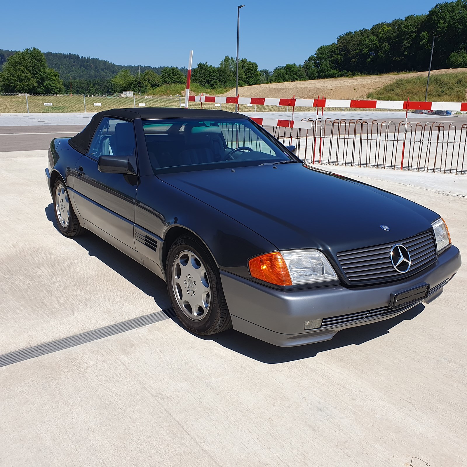 MERCEDES-BENZ SL 500