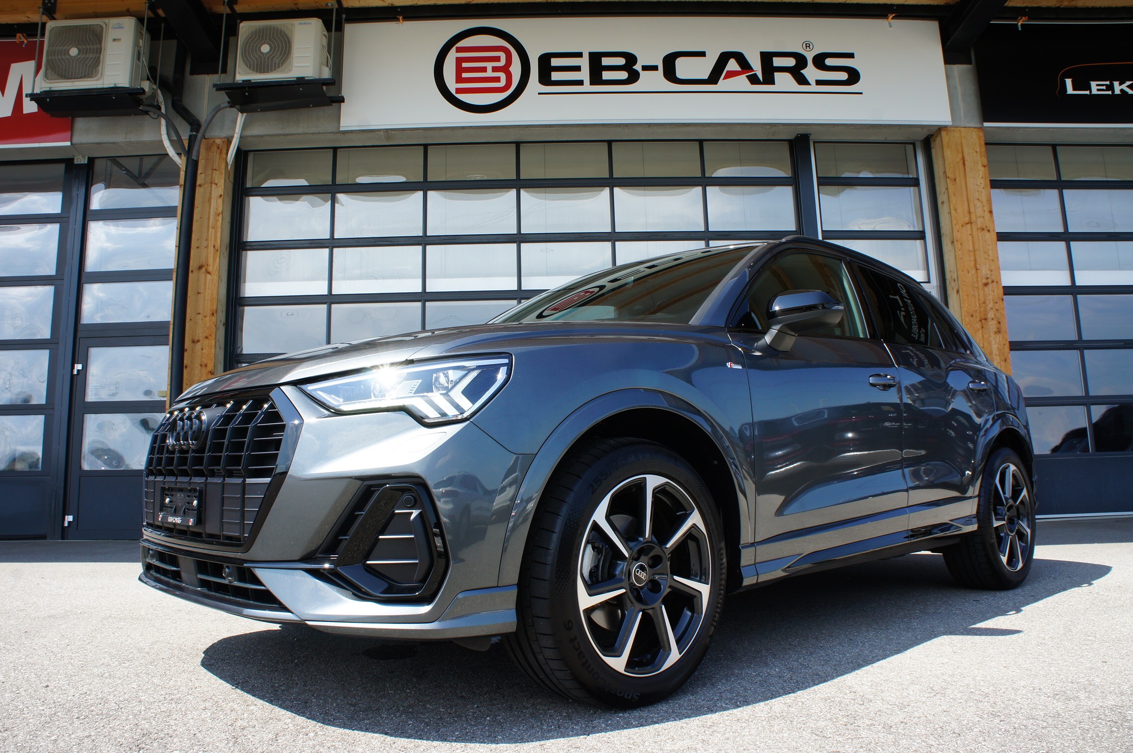 AUDI Q3 35 TFSI S line Attraction S-tronic