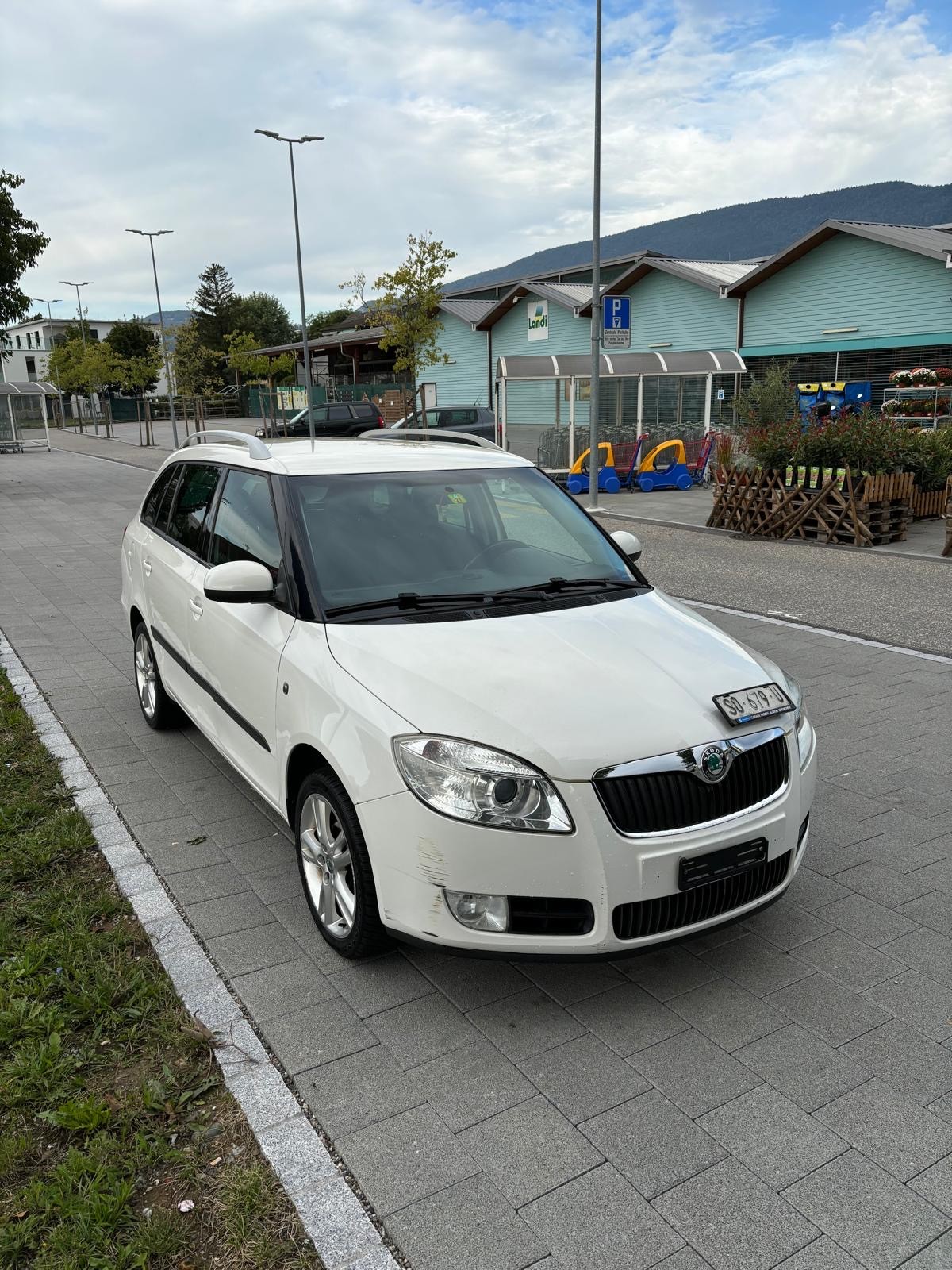 SKODA Fabia 1.6 Elegance Tiptronic