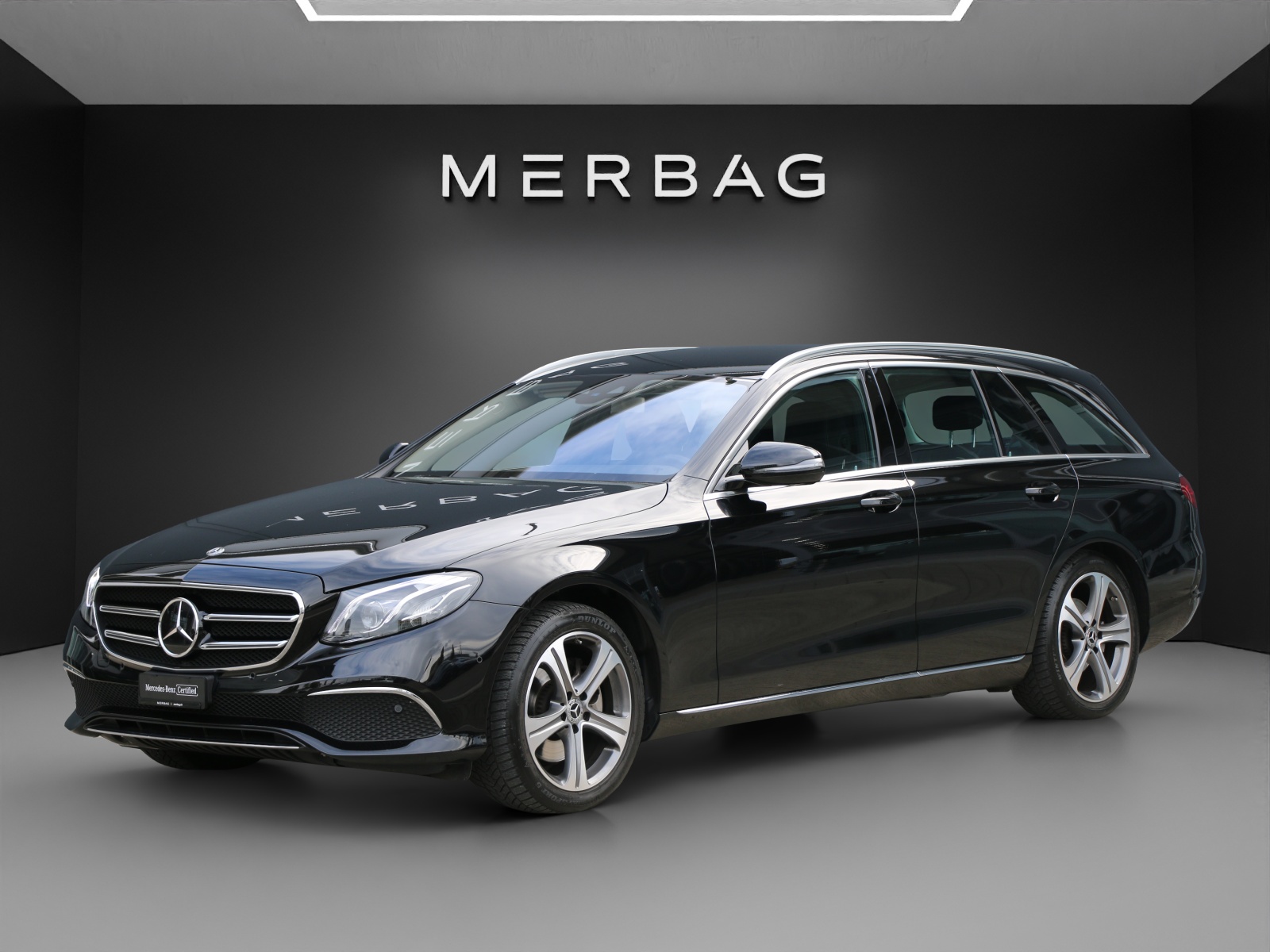 MERCEDES-BENZ E 220 d Swiss Star Av.4M