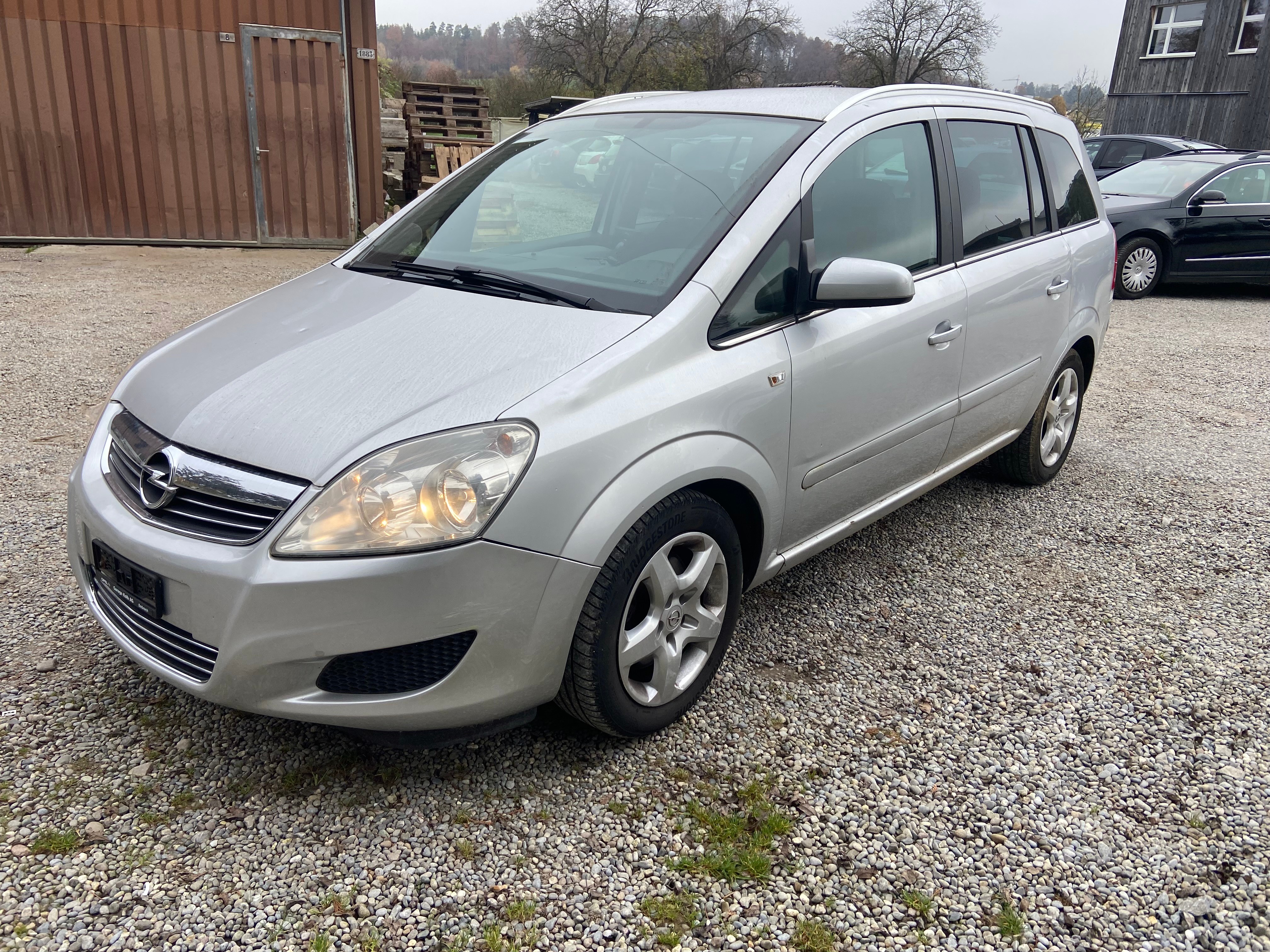 OPEL Zafira 2.2i 16V Enjoy