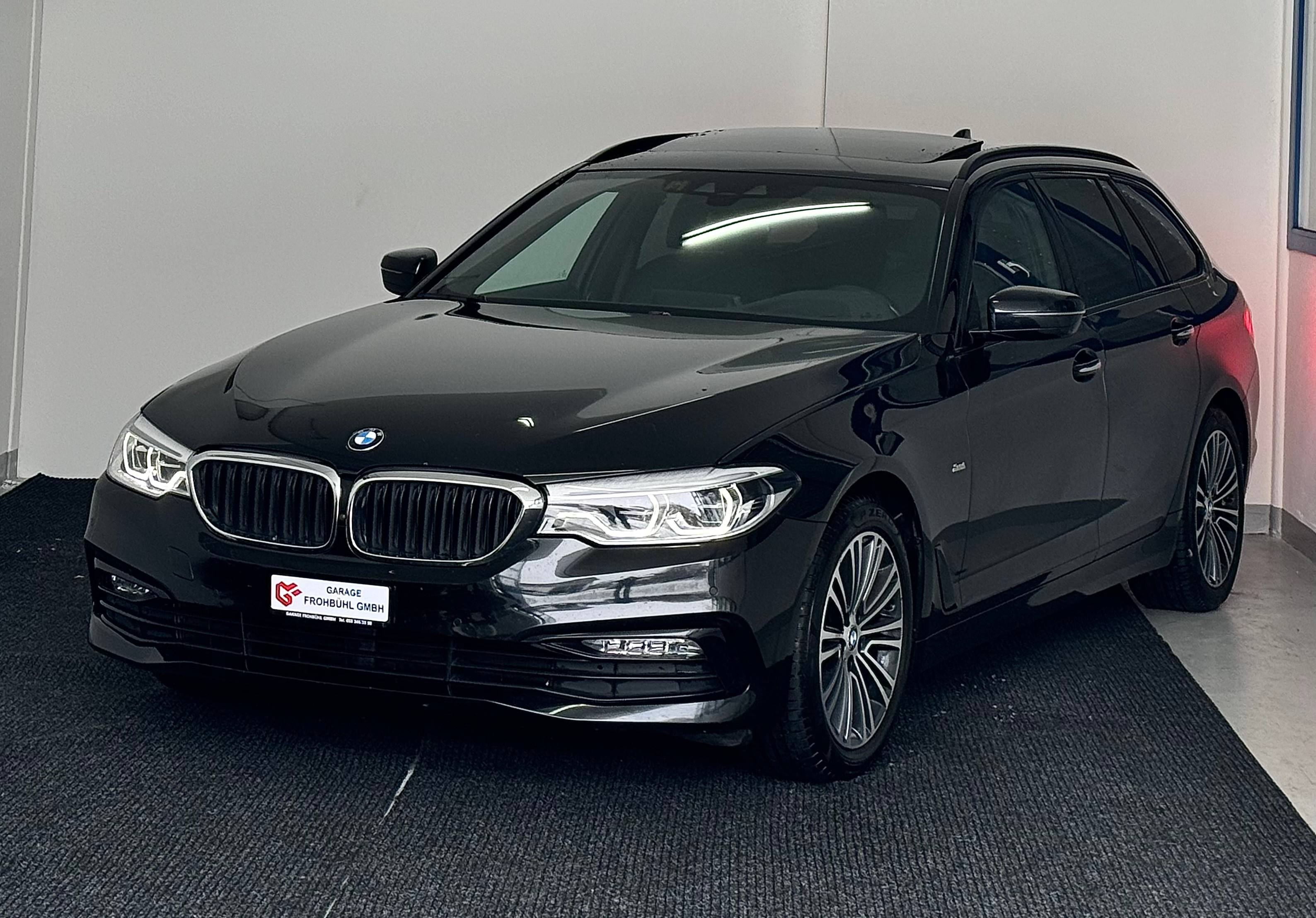 BMW 530d xDrive Touring Sport Line Steptronic