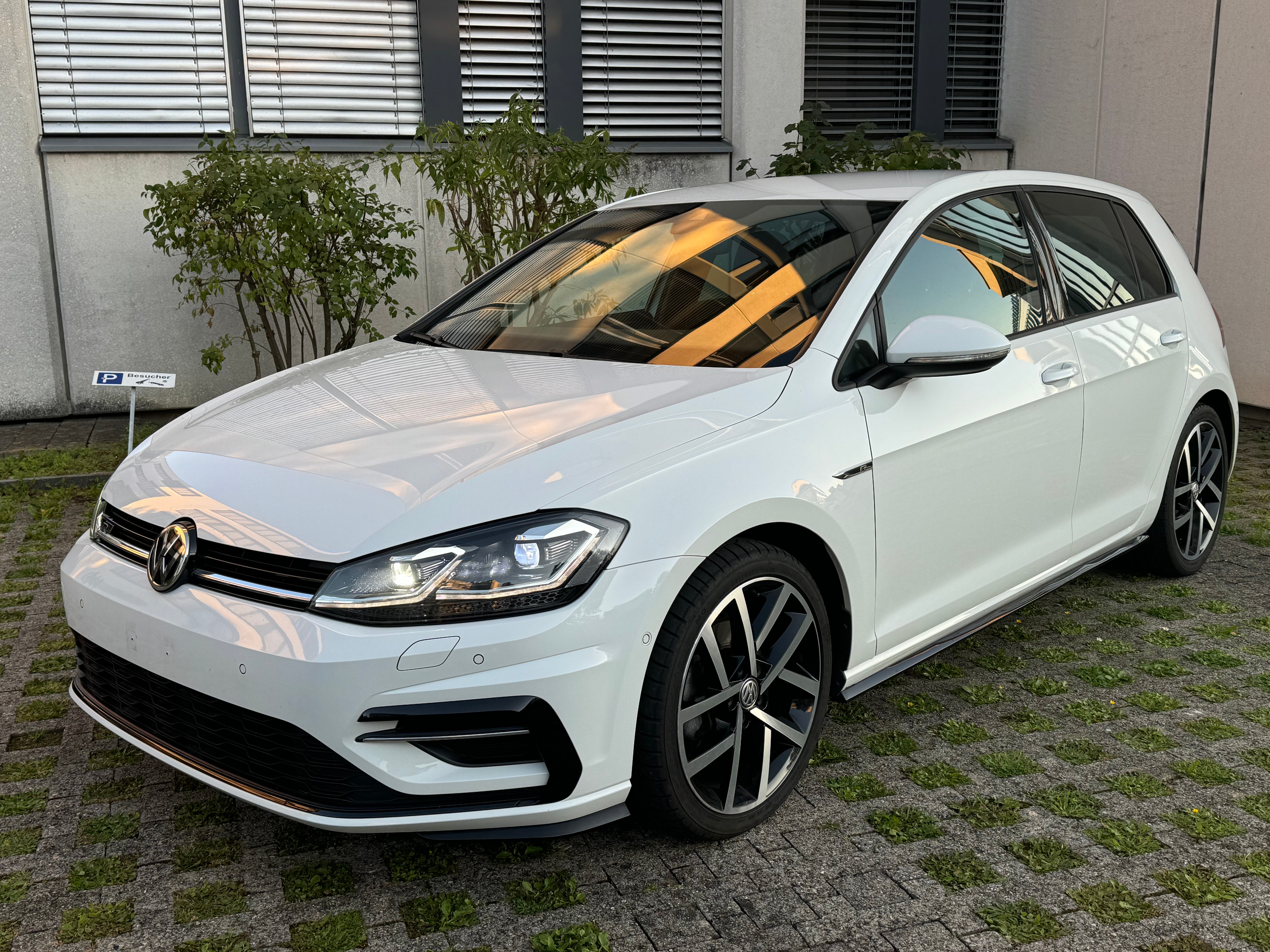 VW Golf 2.0 TDI R-Line 4Motion DSG