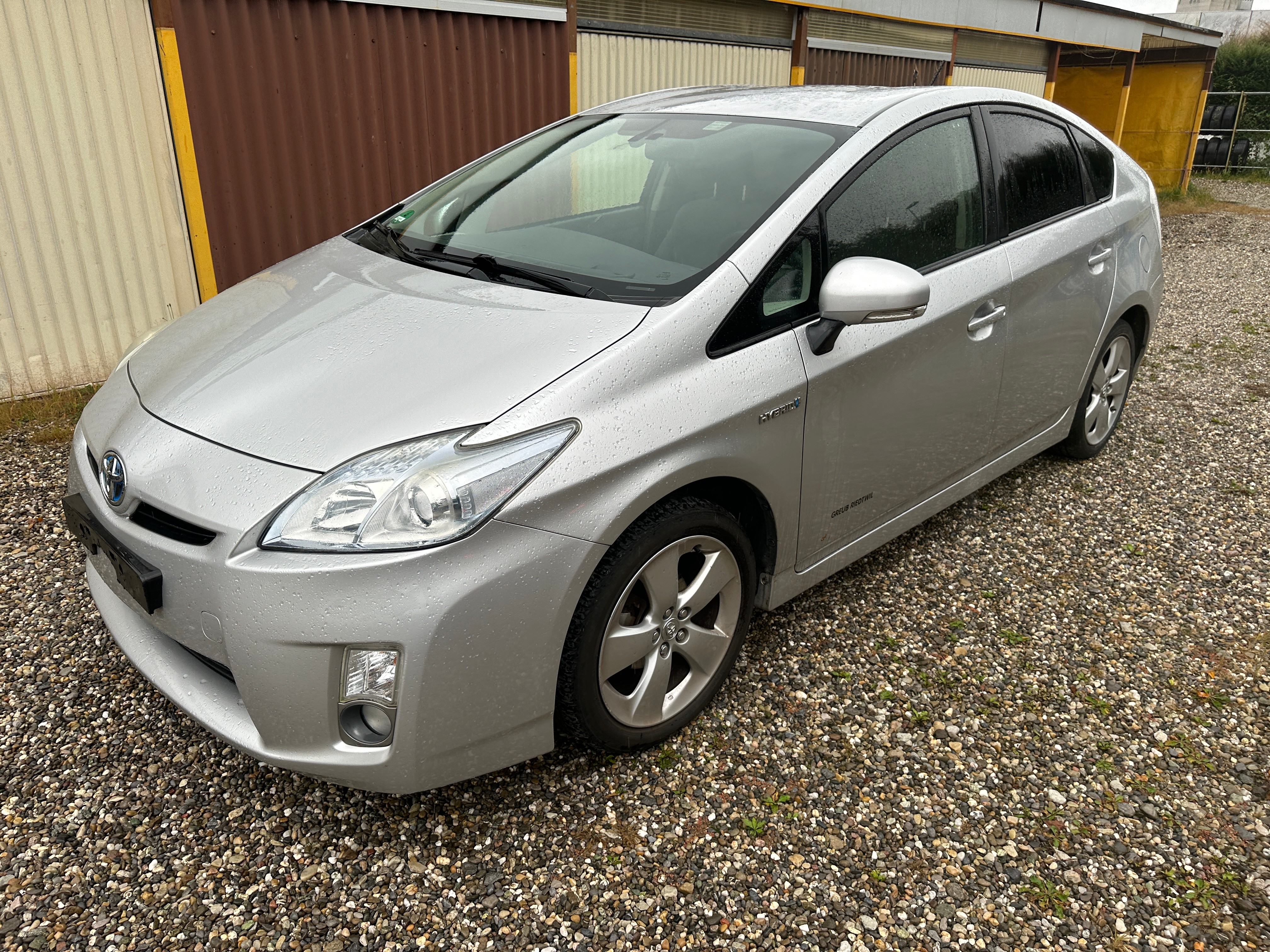 TOYOTA Prius 1.8 16V HSD Luna