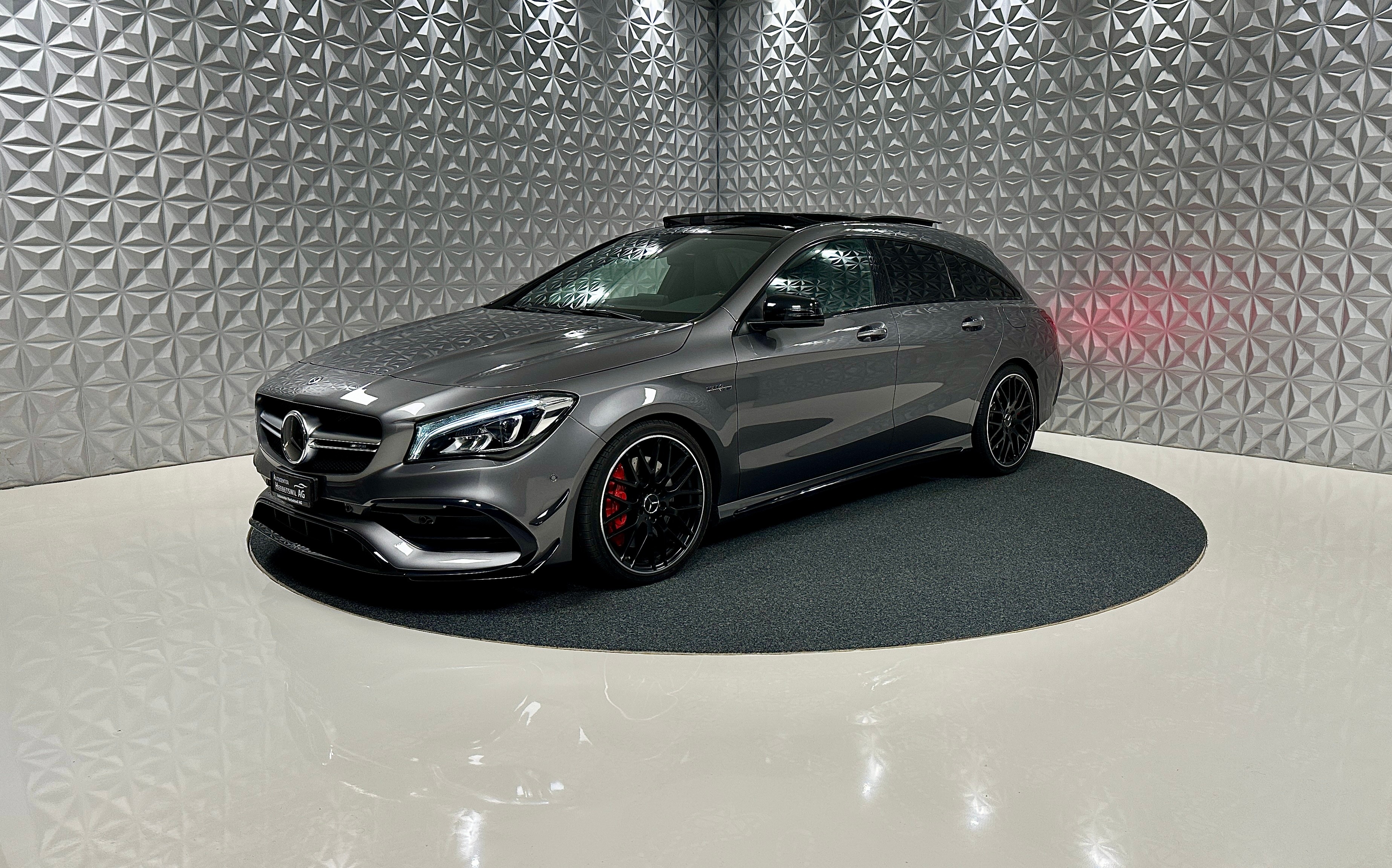 MERCEDES-BENZ CLA Shooting Brake 45 AMG 4Matic Speedshift