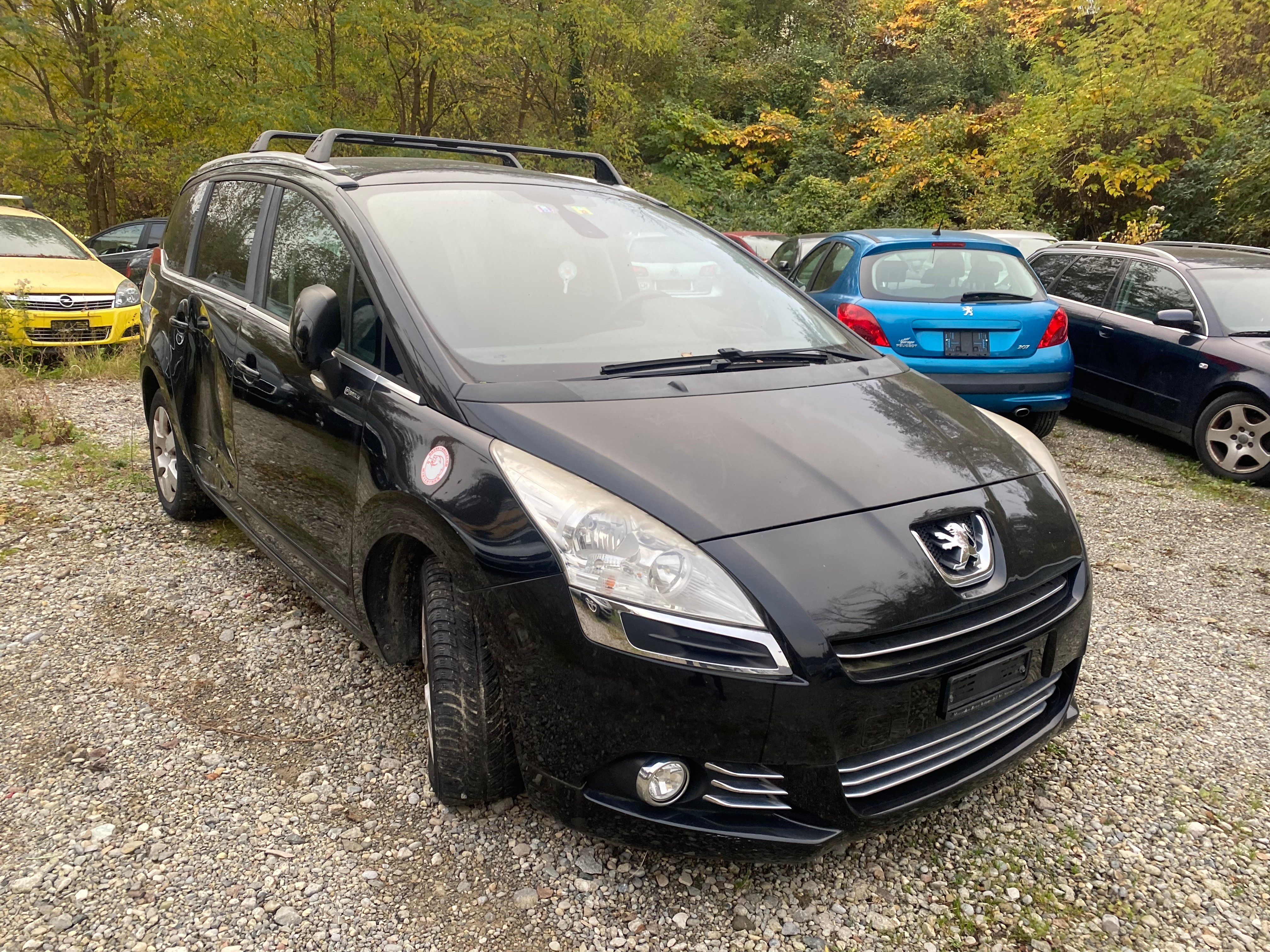 PEUGEOT 5008 1.6 16V T Active