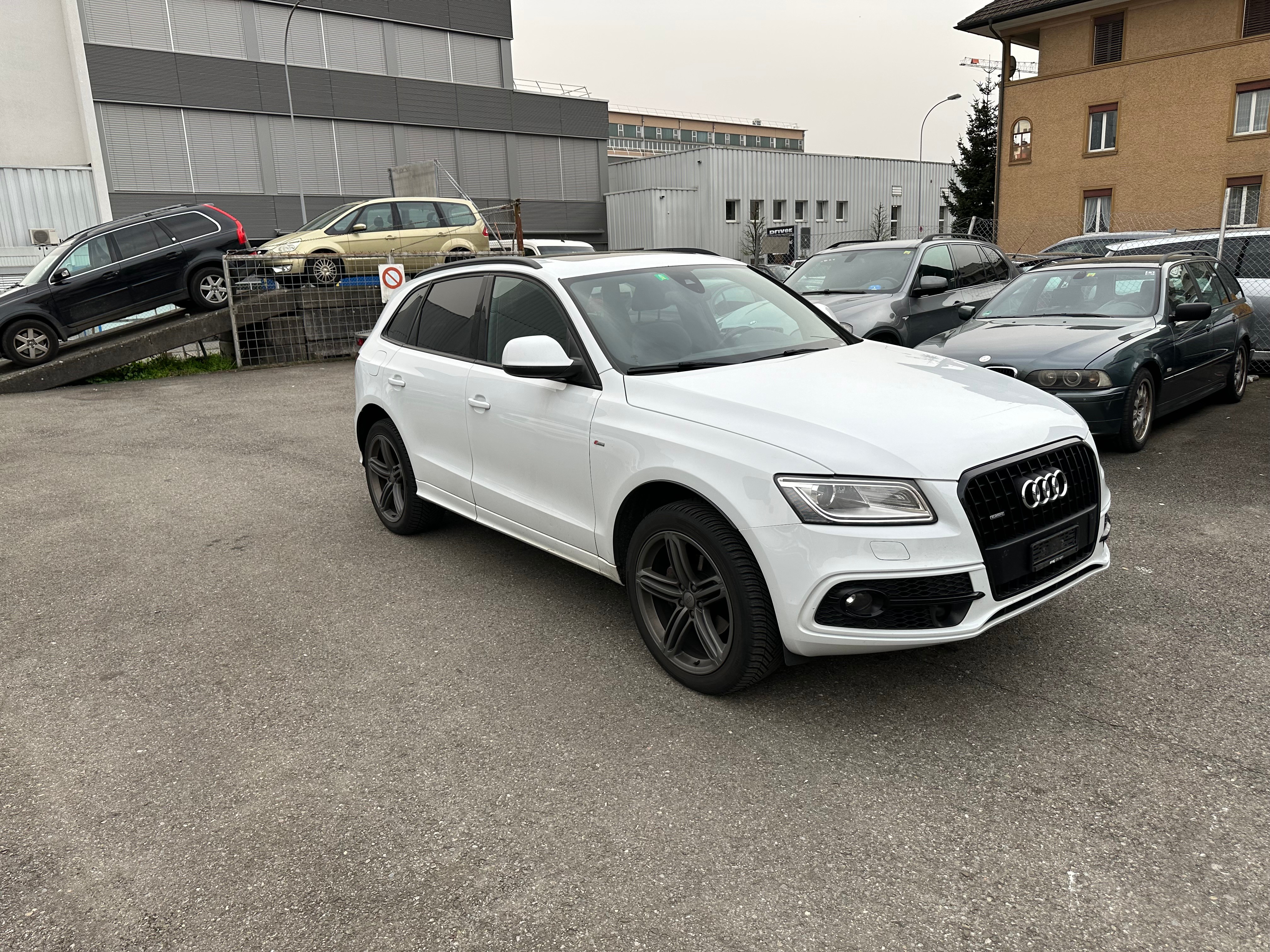 AUDI Q5 2.0 TFSI quattro tiptronic