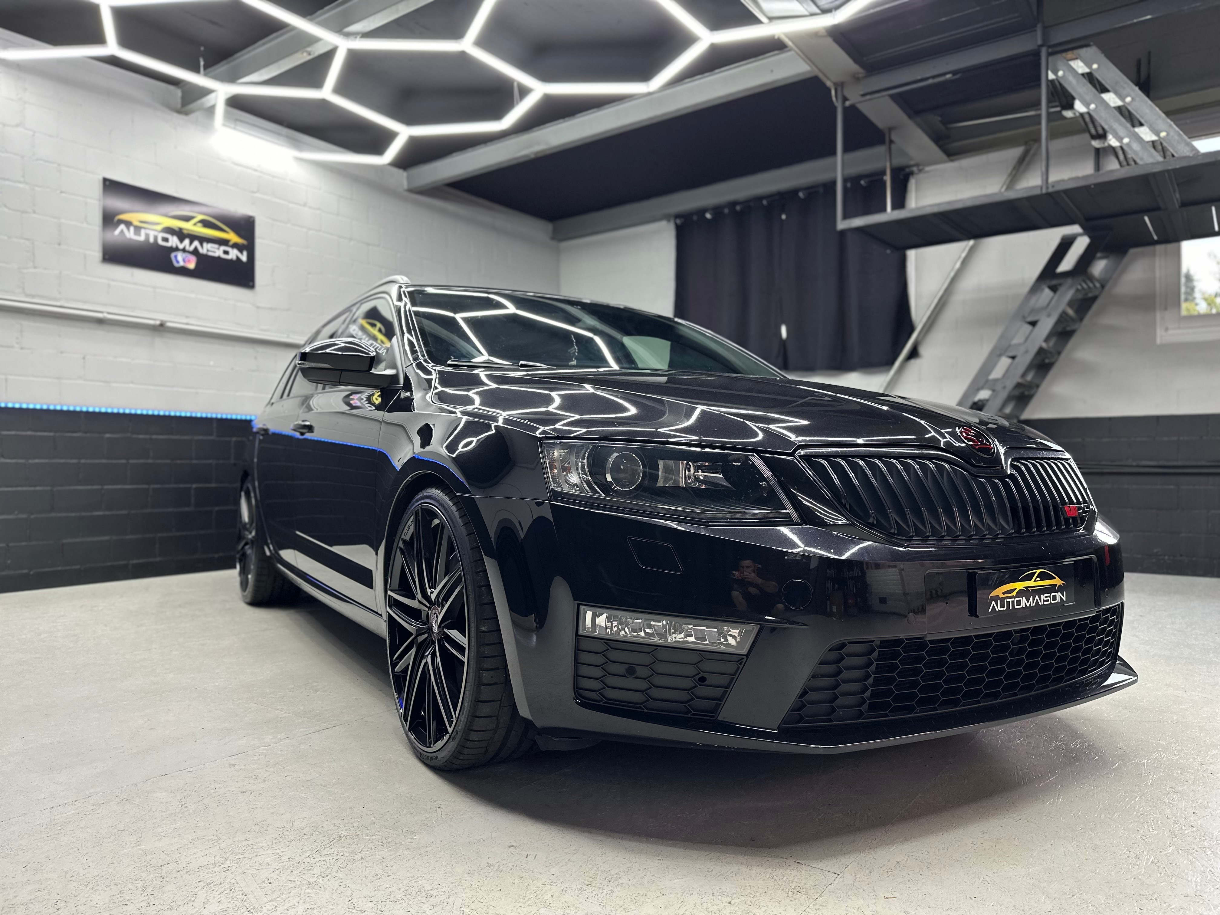 SKODA Octavia Combi 2.0 TDI RS