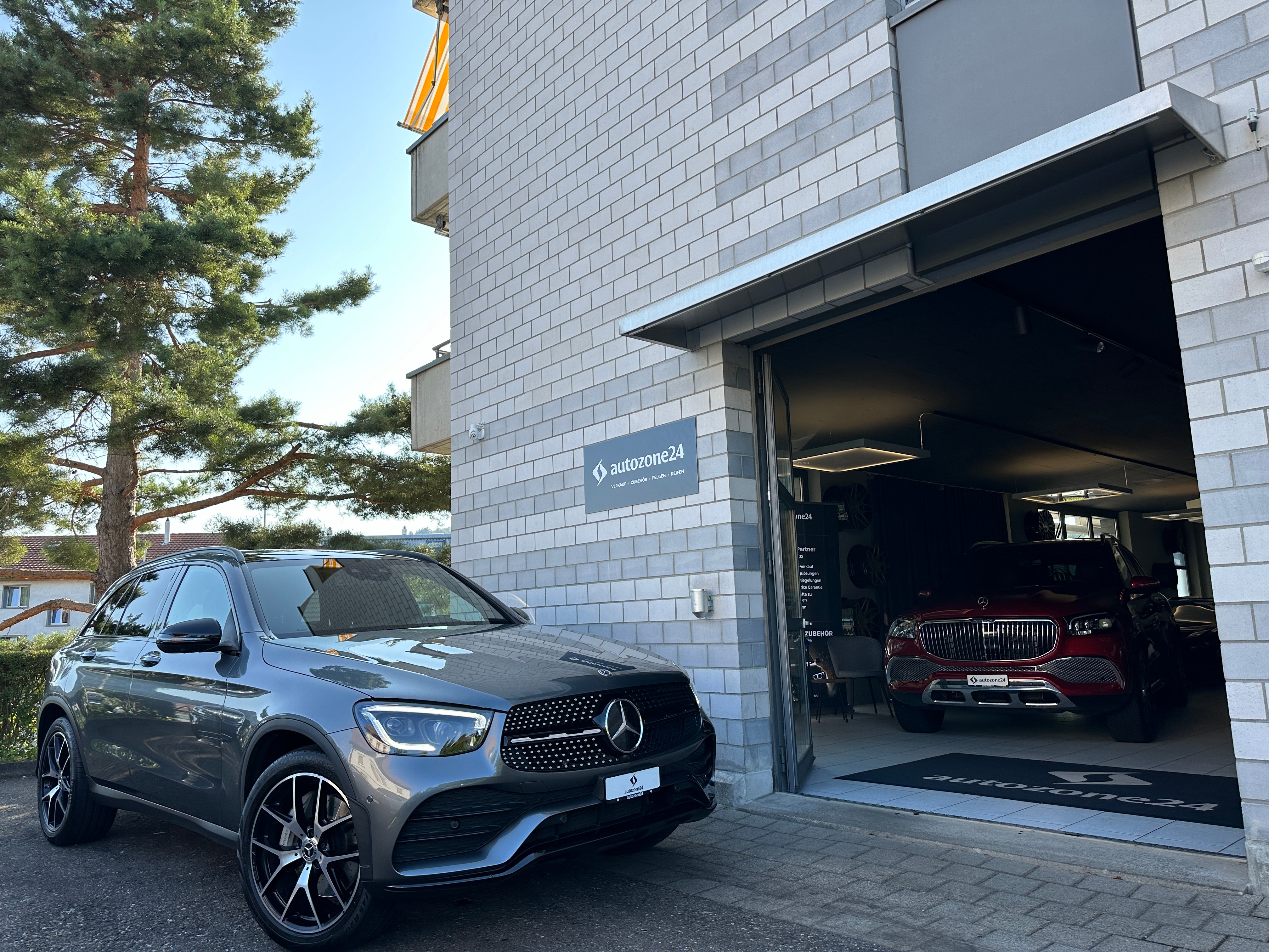 MERCEDES-BENZ GLC 300 d AMG Line 4m