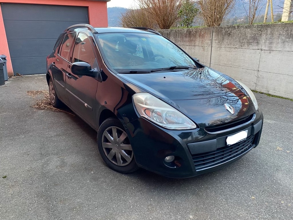 RENAULT Clio Grandtour 1.2 16V Turbo Yahoo