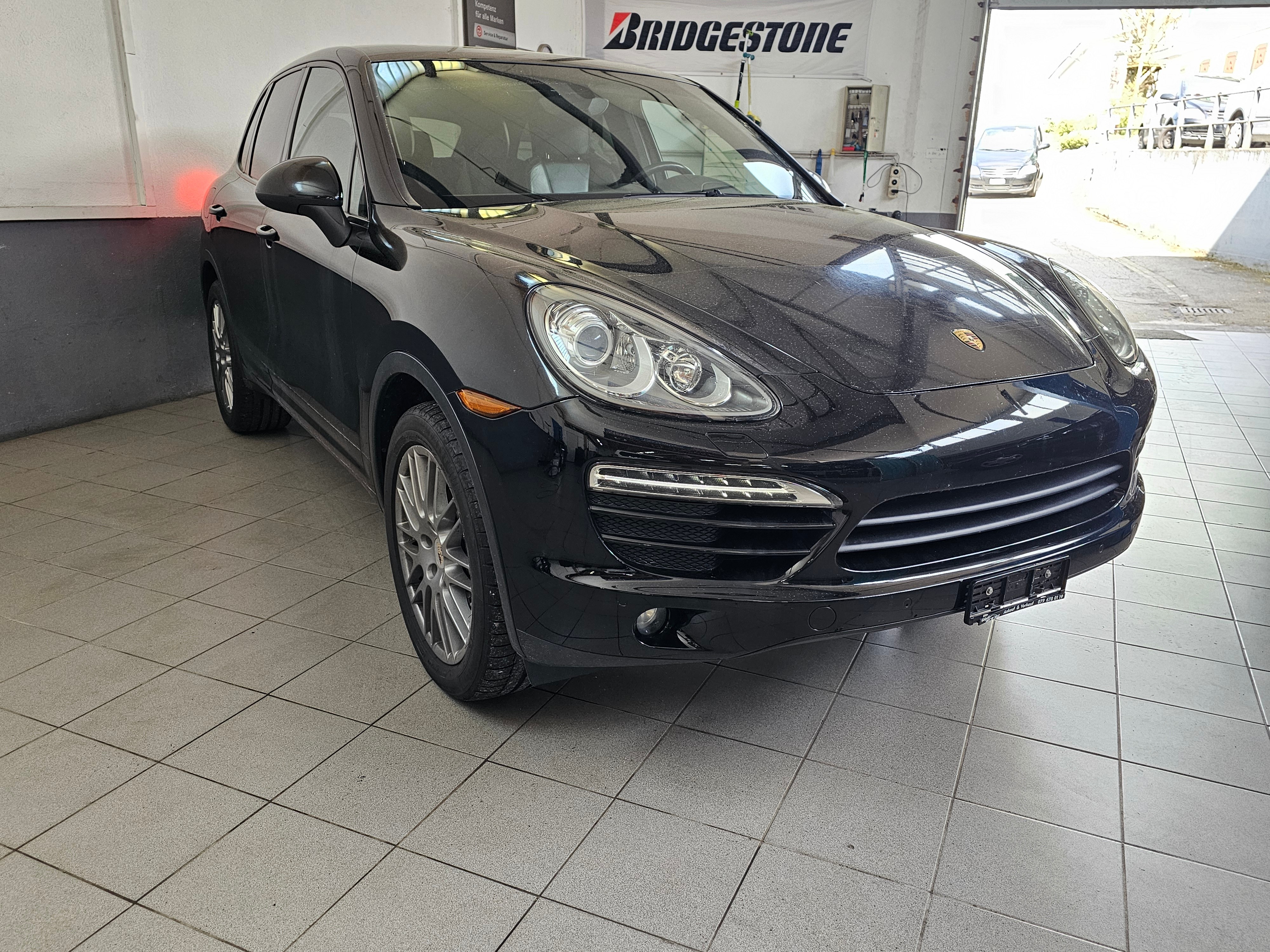 PORSCHE Cayenne Tiptronic