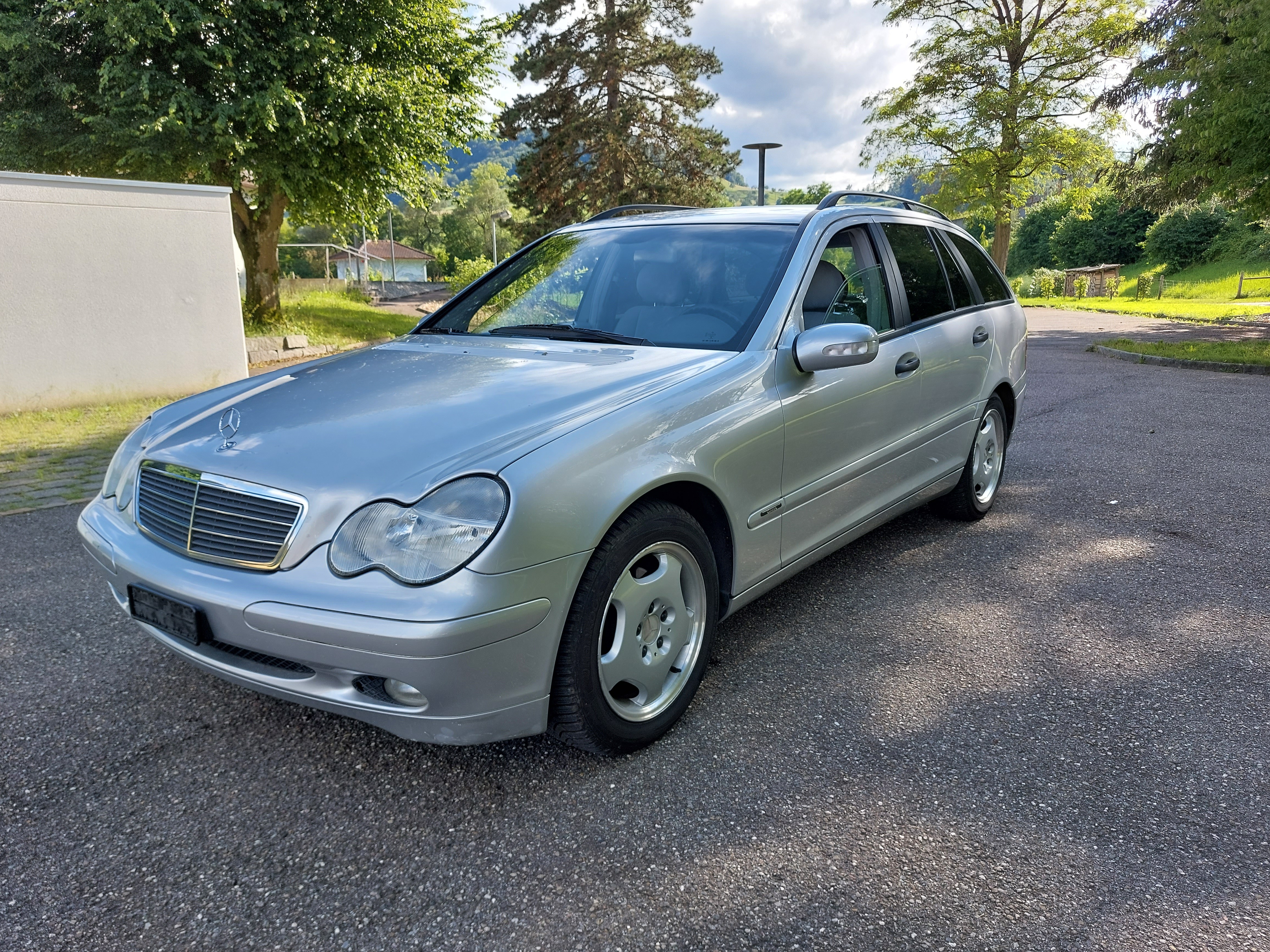 MERCEDES-BENZ C 220 CDI Classic