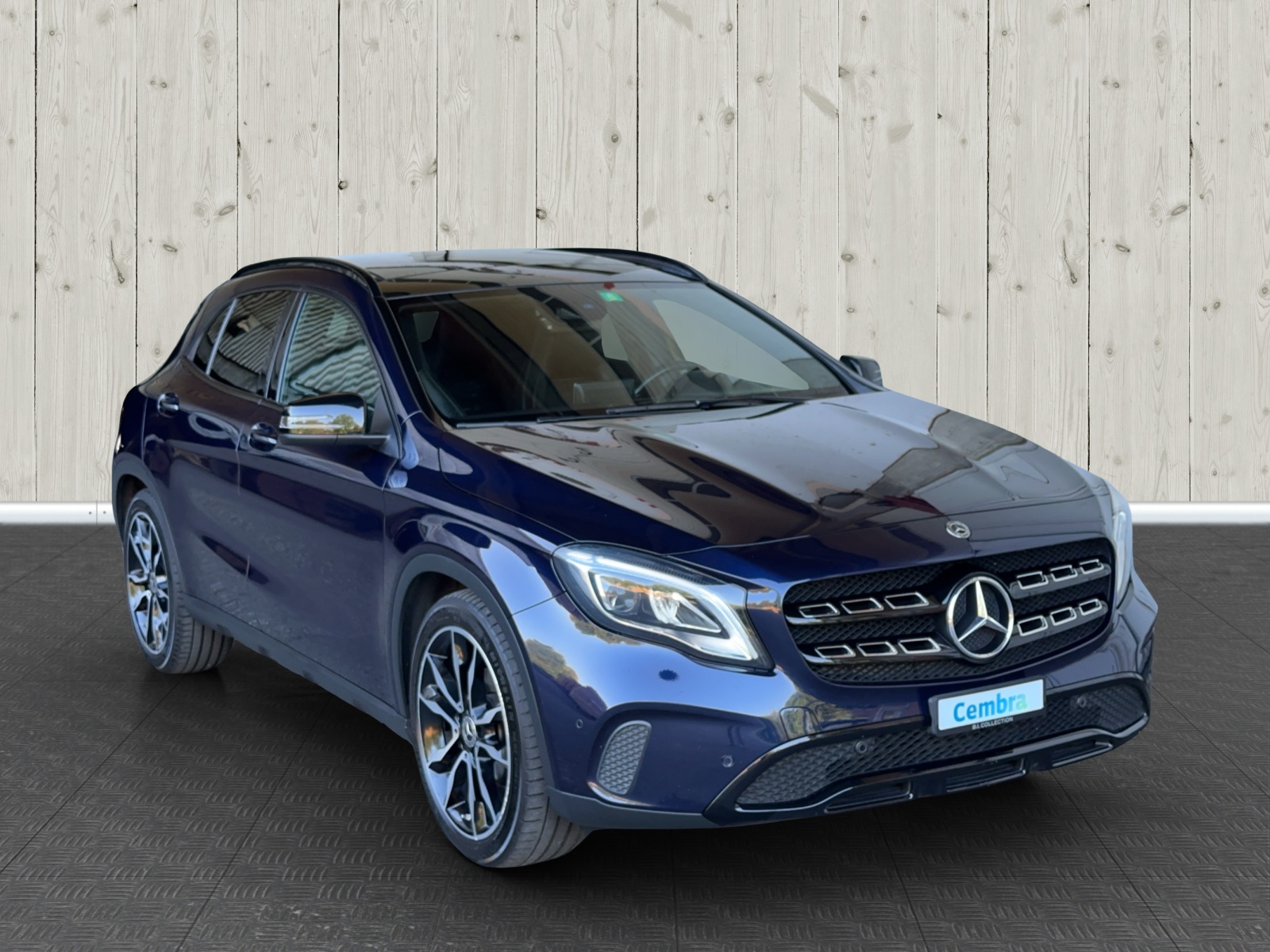 MERCEDES-BENZ GLA 200 d Urban 4Matic 7G-DCT