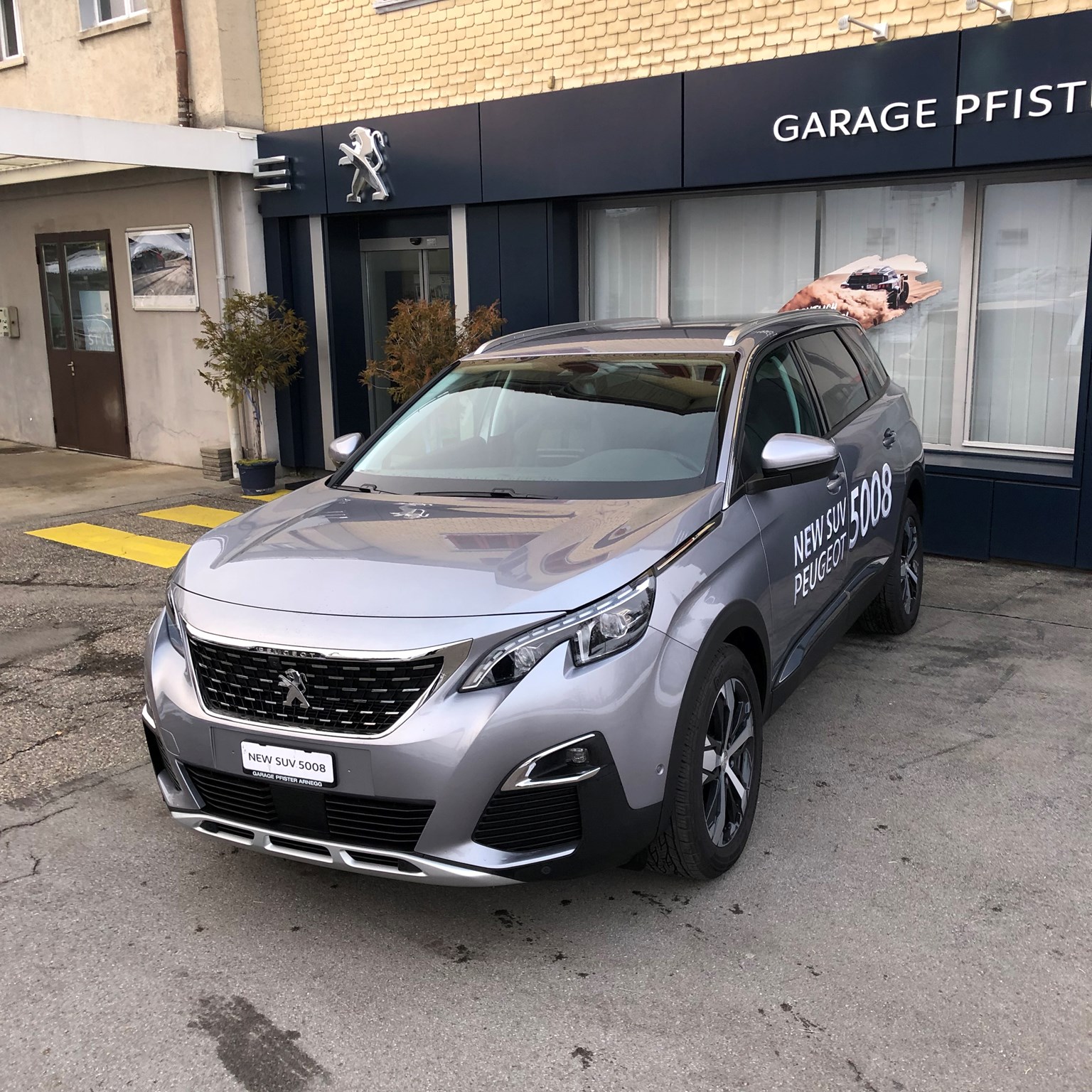 PEUGEOT 5008 1.6 BlueHDi Allure ETA