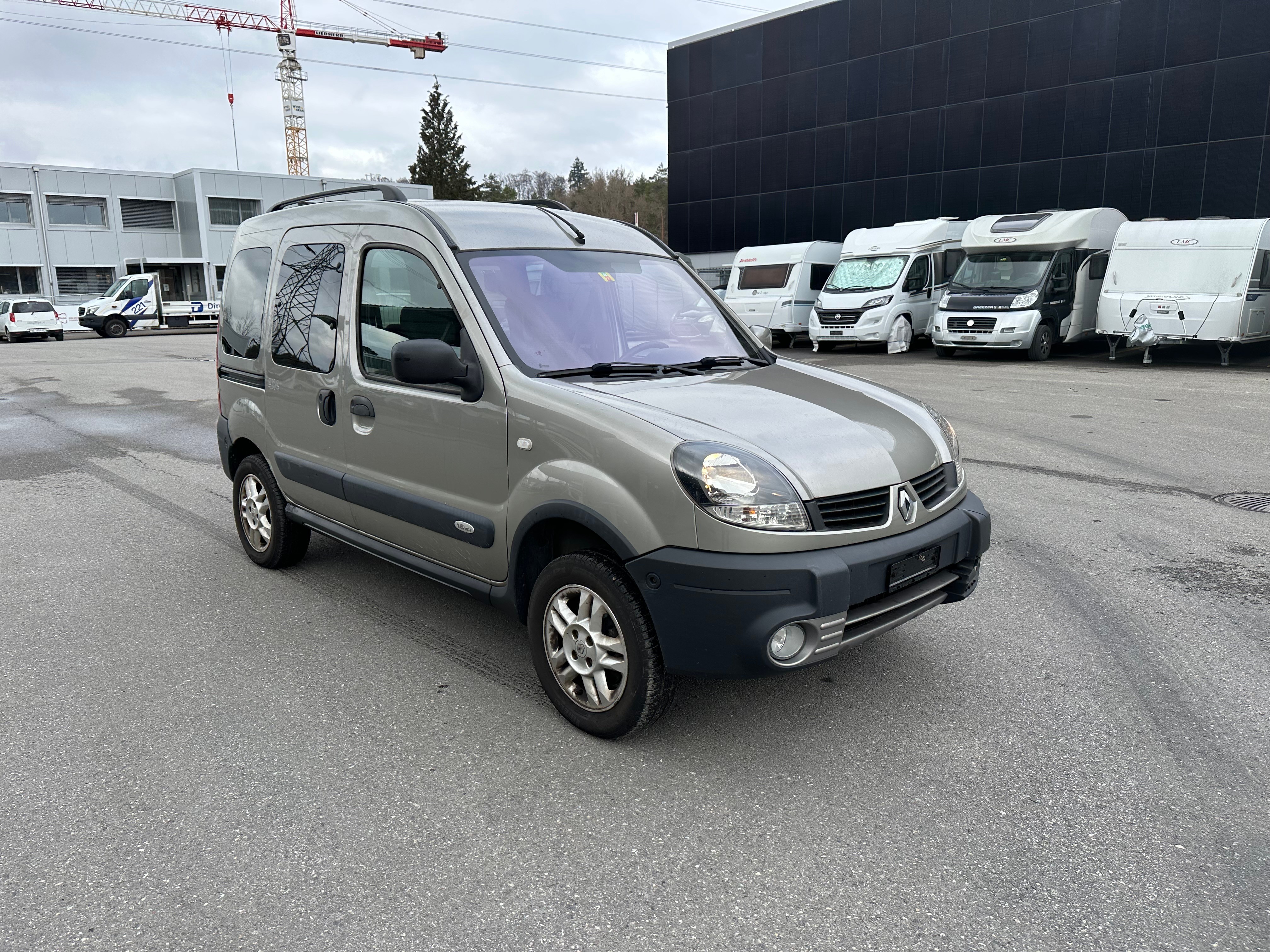 RENAULT Kangoo 1.6 16V Authentique 4x4