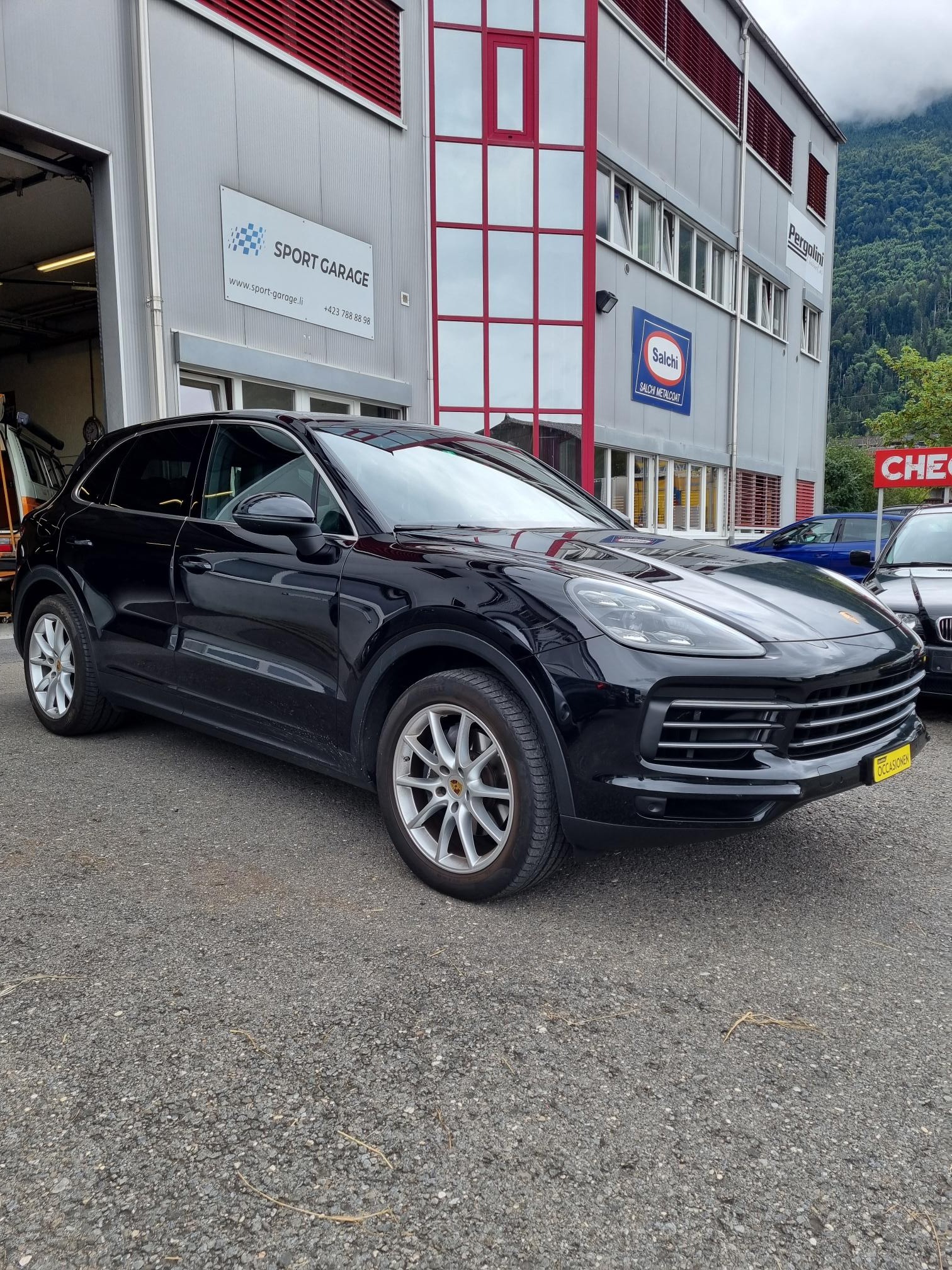 PORSCHE Cayenne