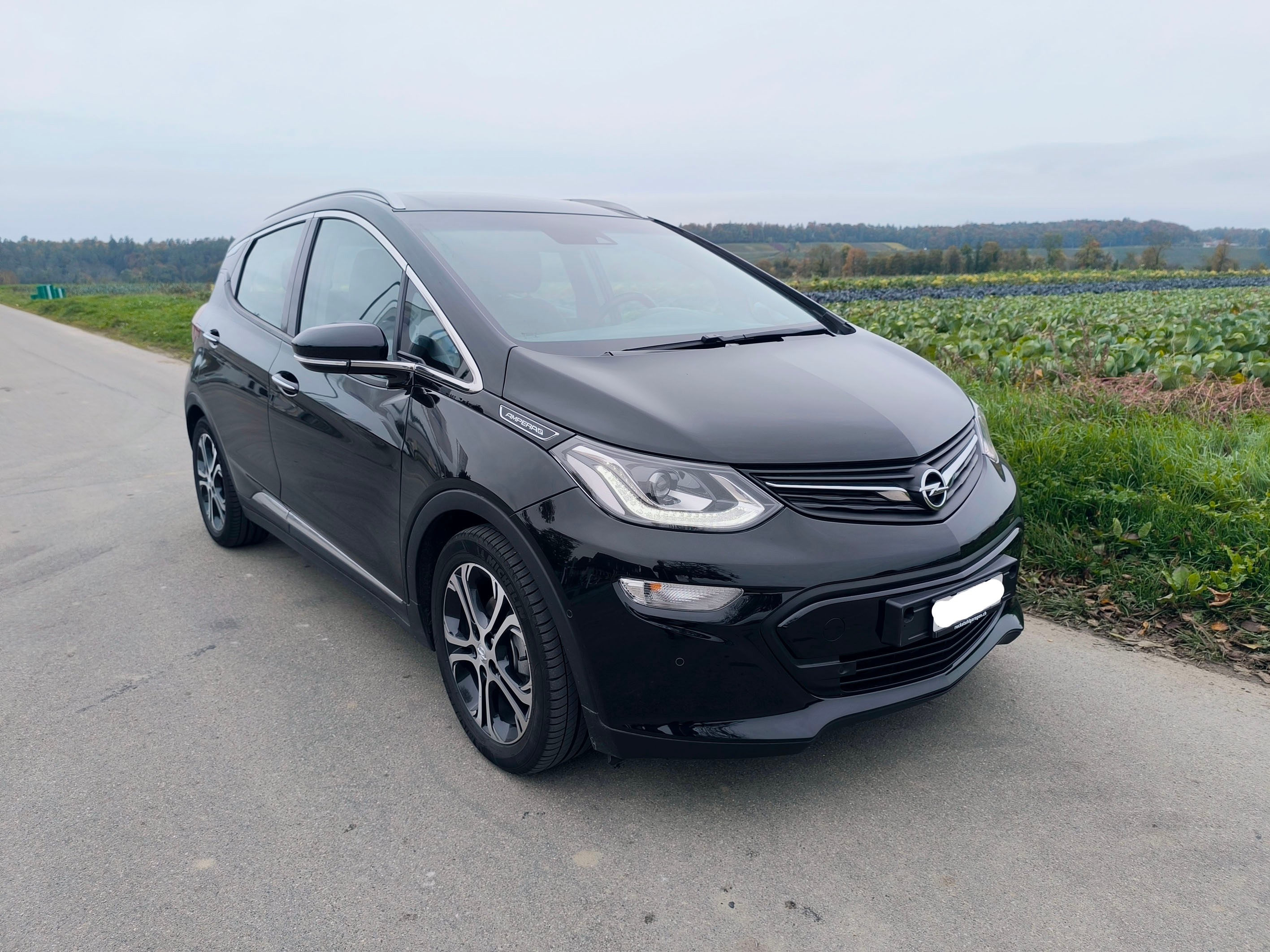 OPEL Ampera-e