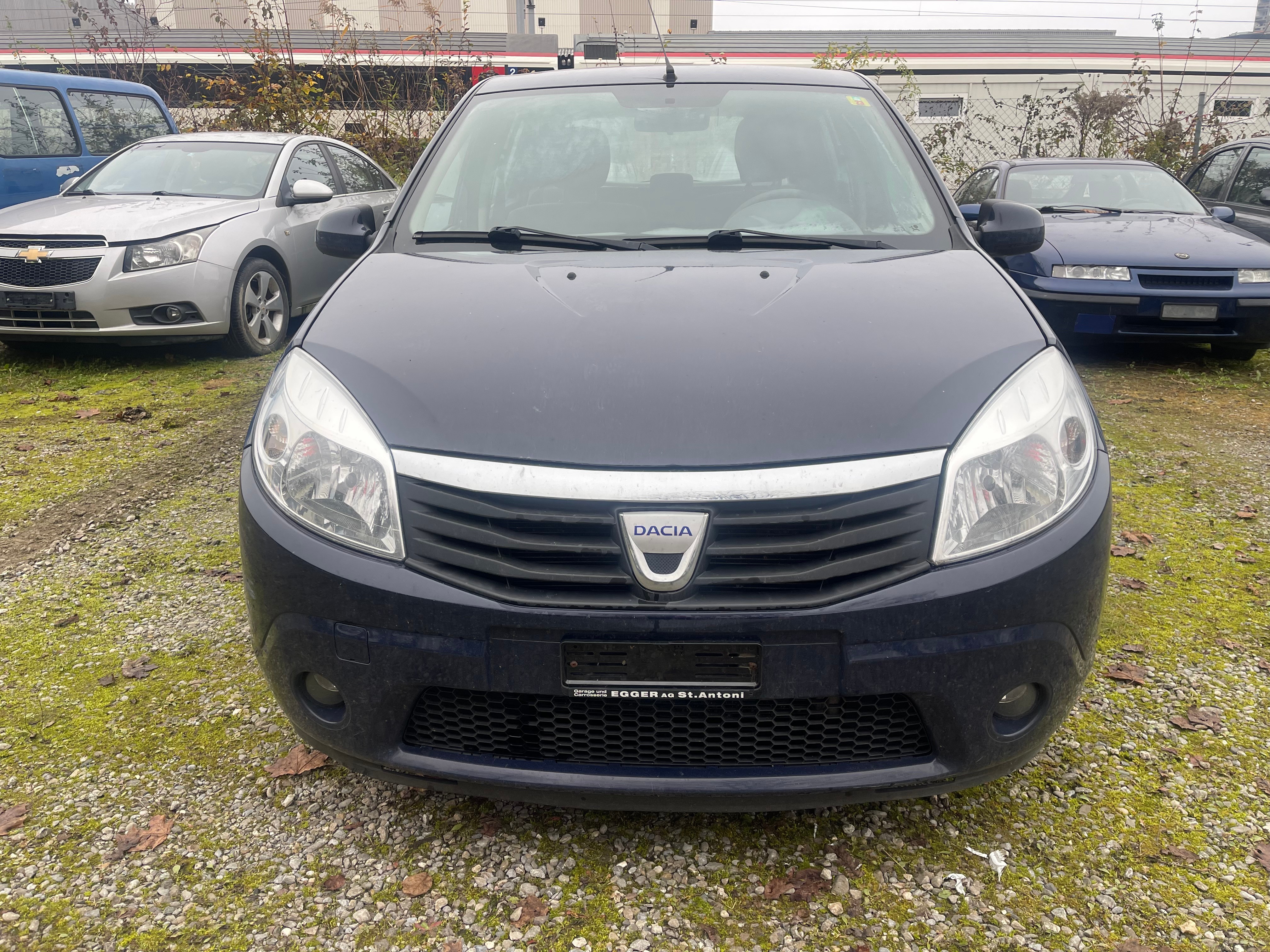 DACIA Sandero 1.6 Lauréate