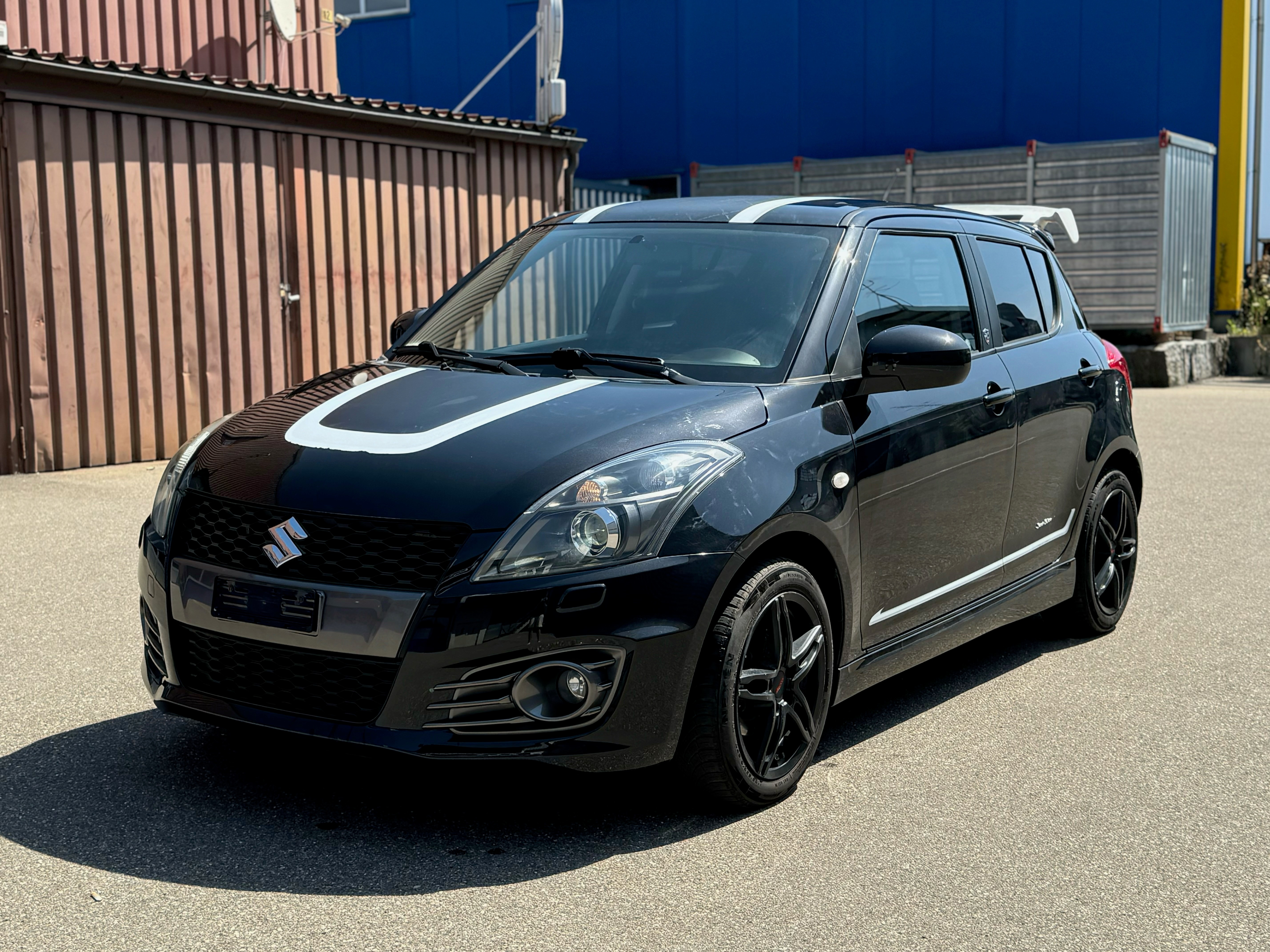 SUZUKI Swift 1.6i 16V Sport Sergio Cellano Top