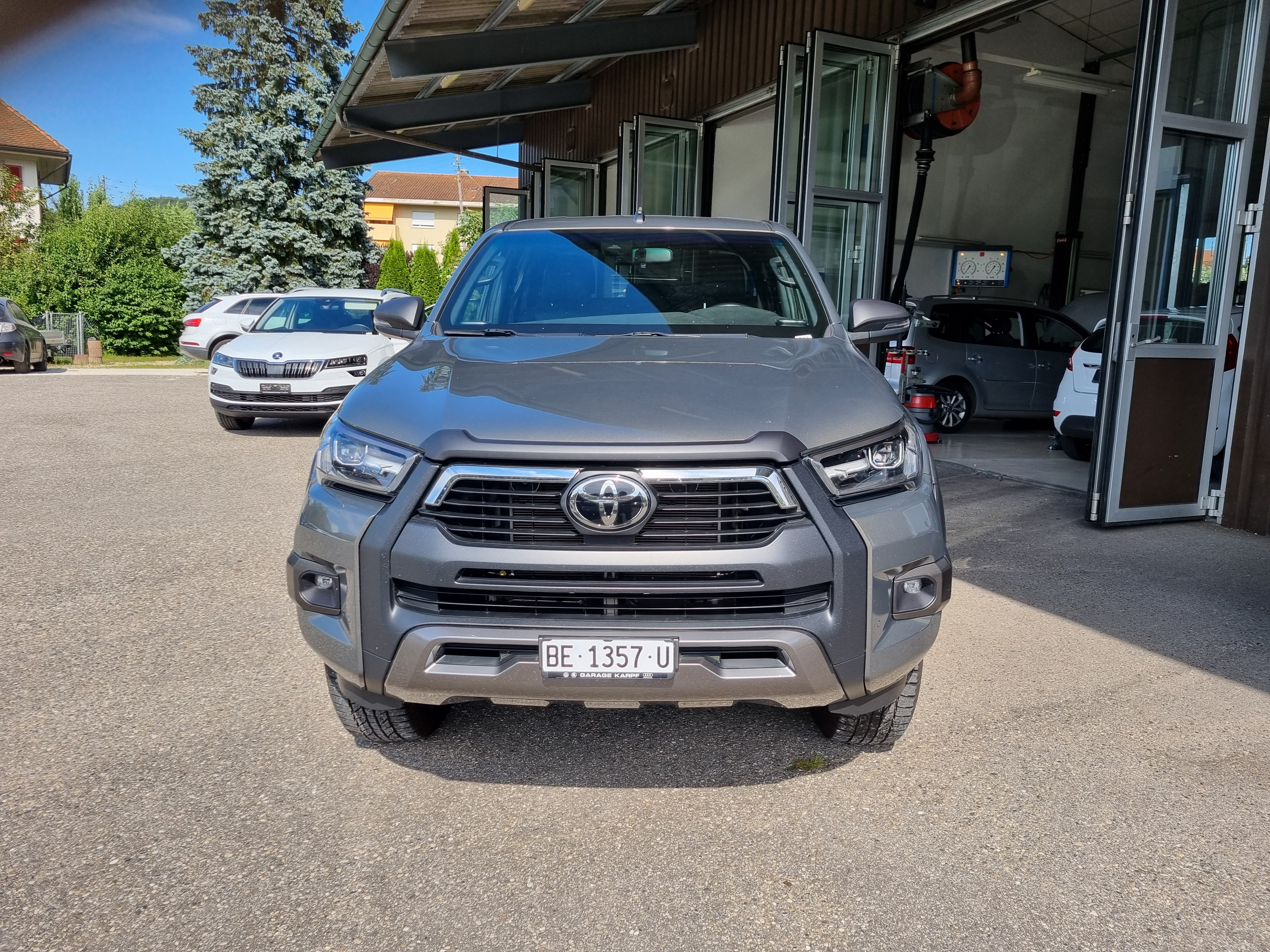 TOYOTA Hilux 2.8D-4D Invincible Double Cab 4x4 A