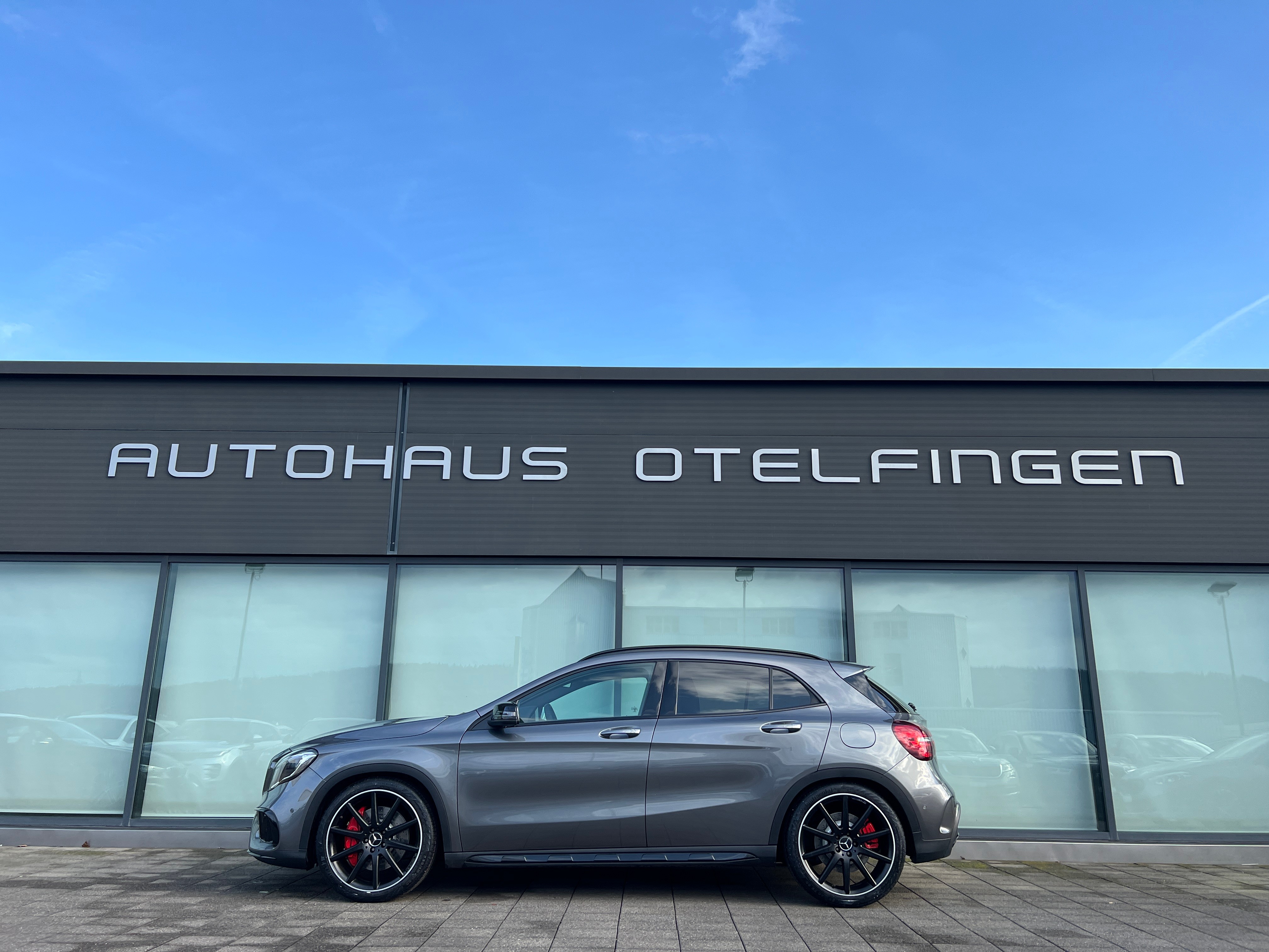 MERCEDES-BENZ GLA 45 AMG 4Matic 7G-DCT