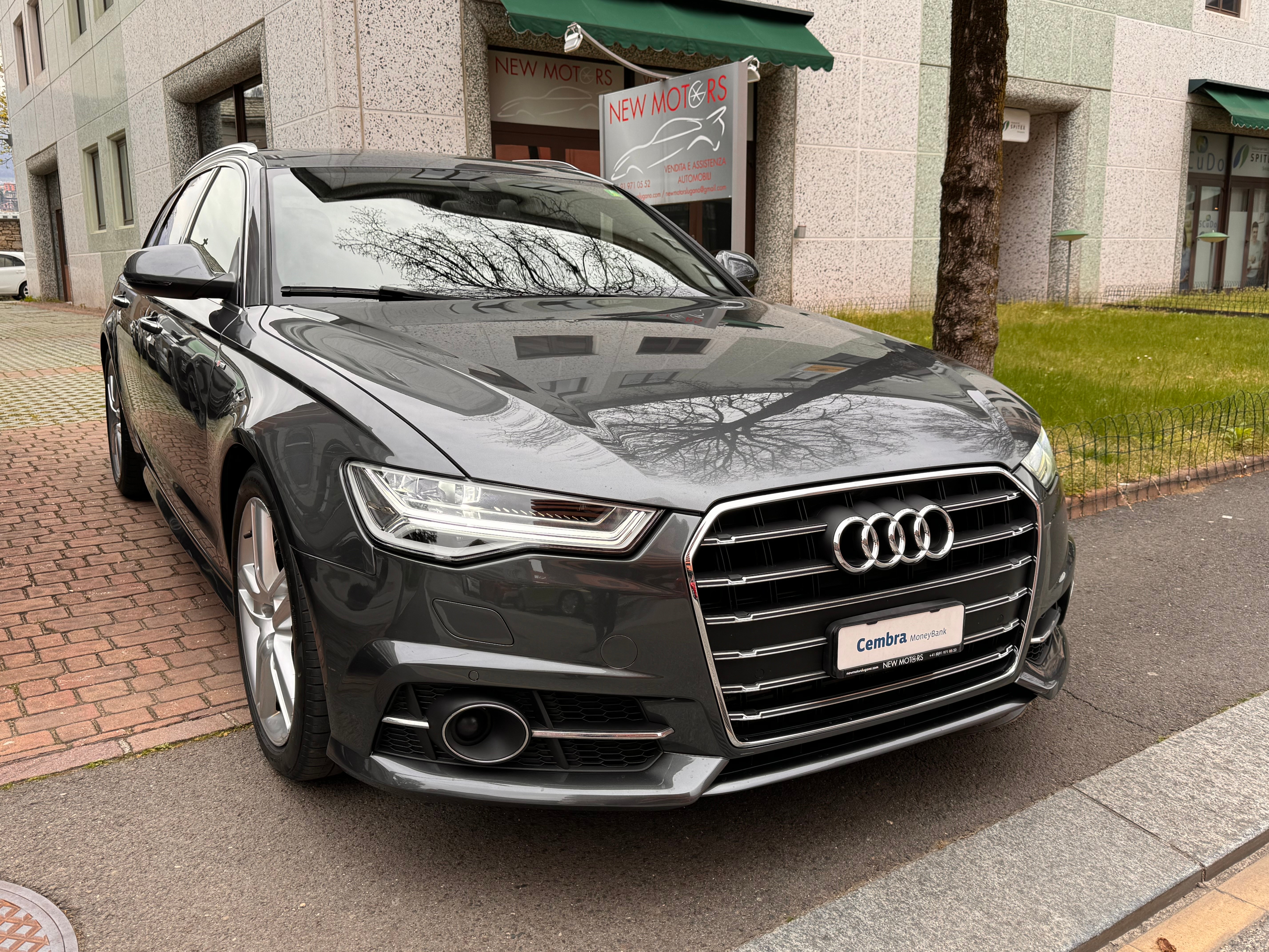 AUDI A6 Avant 3.0 TDI V6 quattro S-tronic