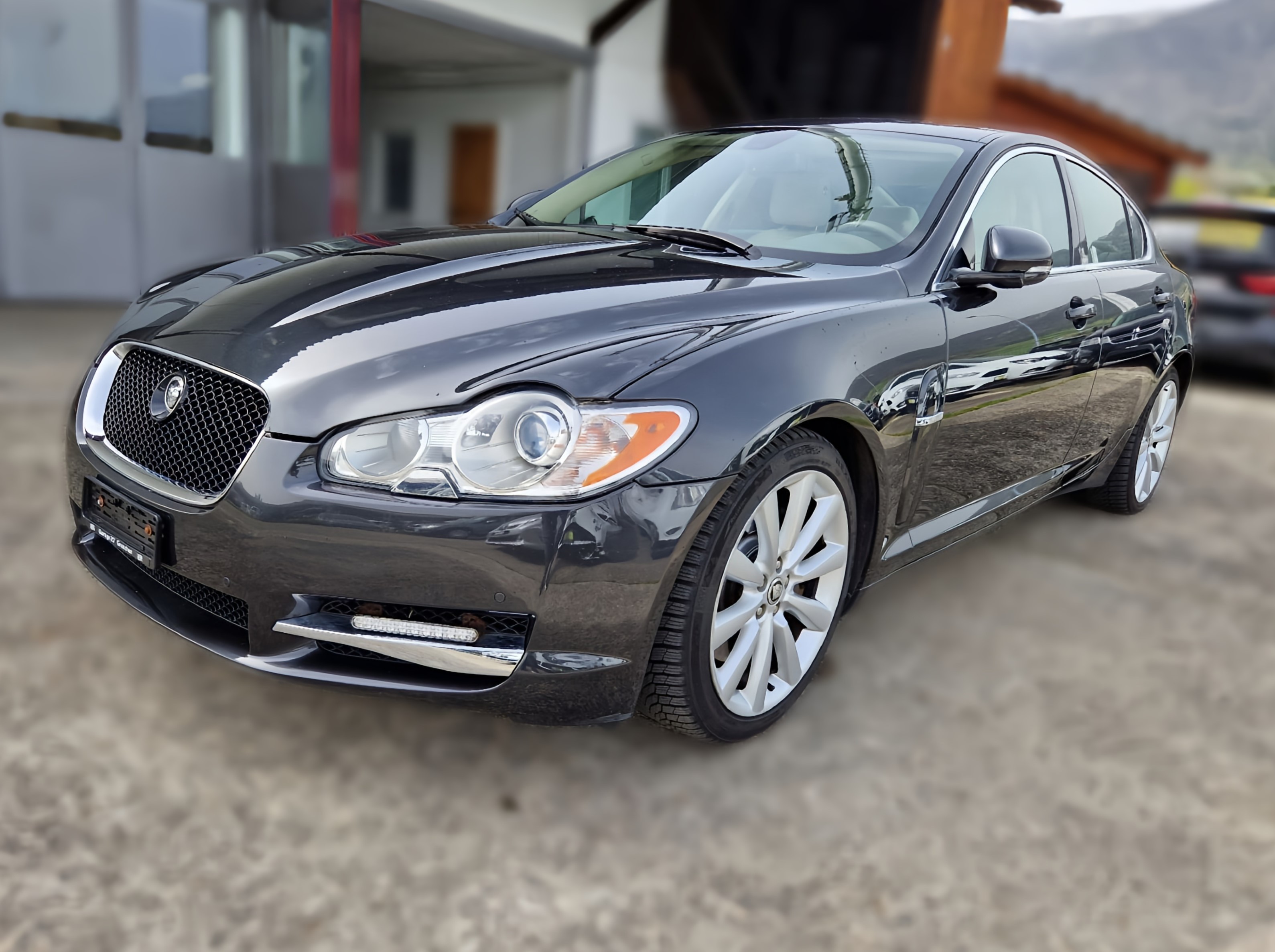 JAGUAR XF 3.0D S V6 PORTFOLIO