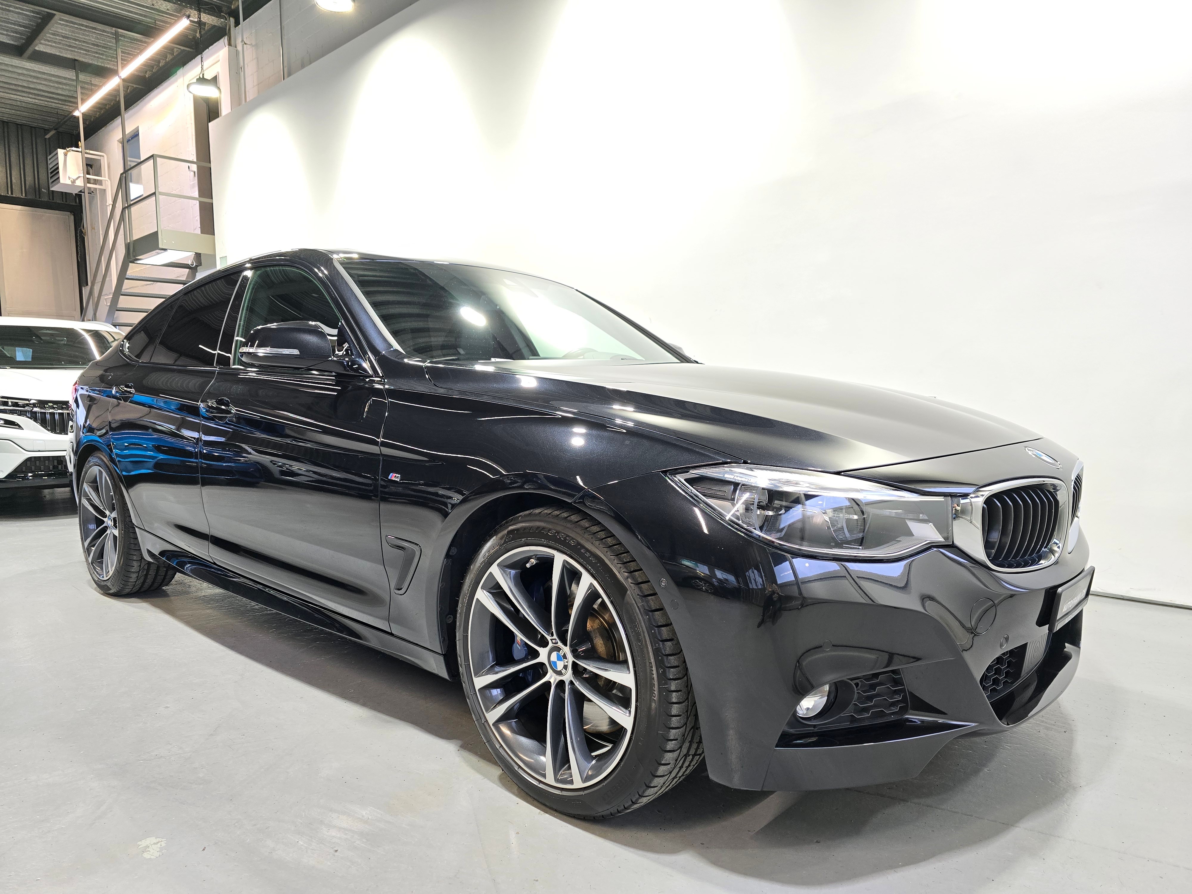 BMW 330i xDrive SAG Gran Turismo