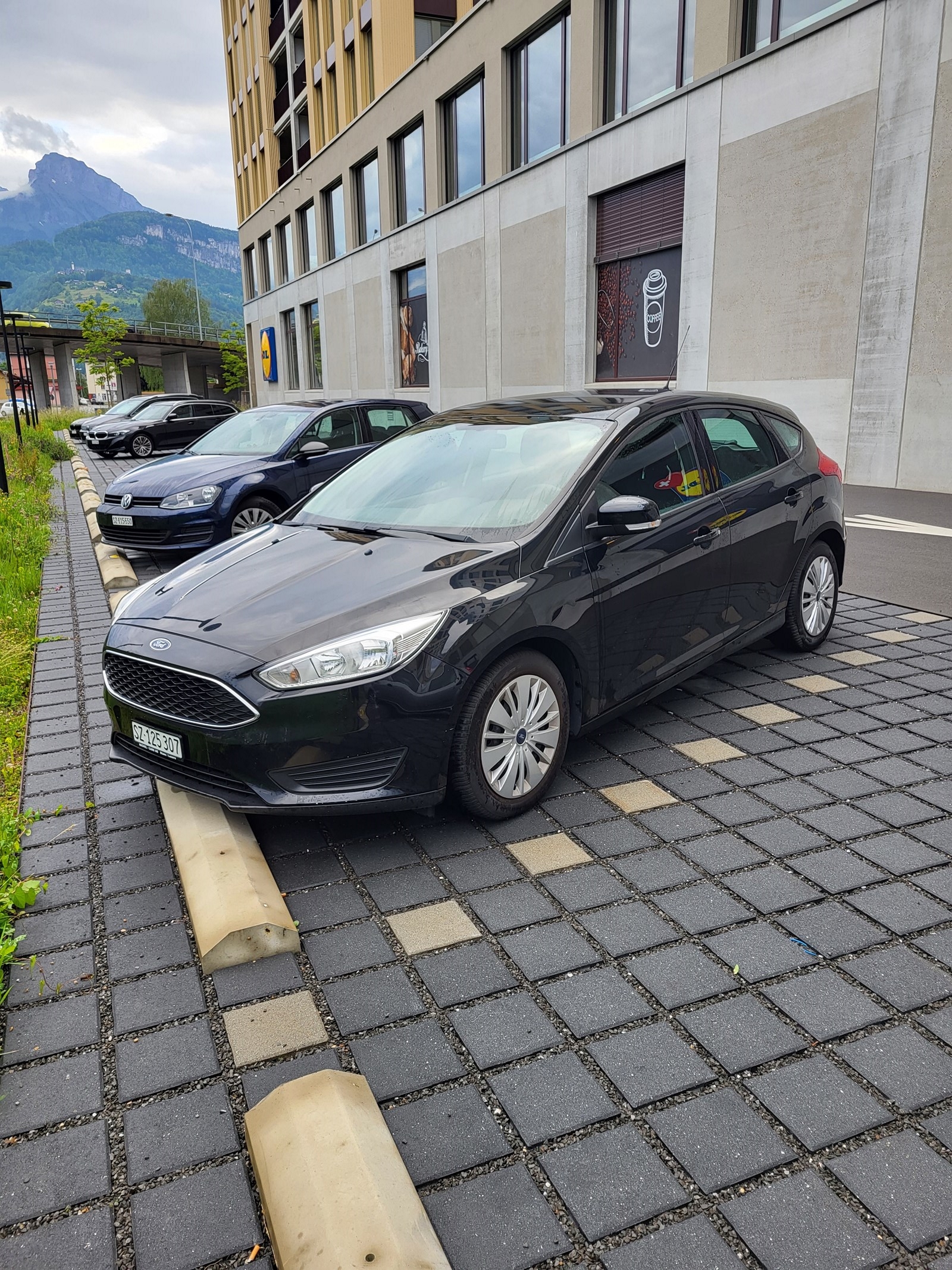 FORD Focus 1.0 SCTi Carving