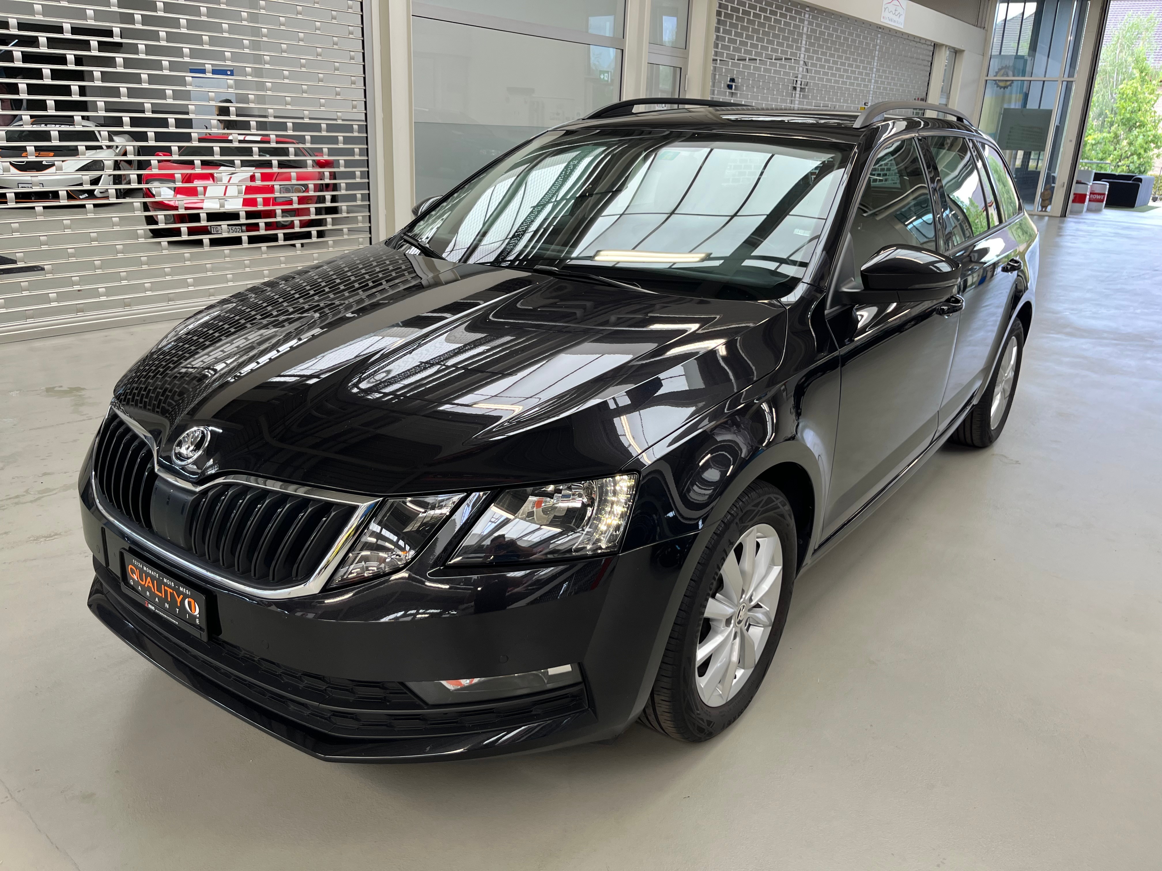 SKODA Octavia Combi 1.6 TDI Ambition DSG